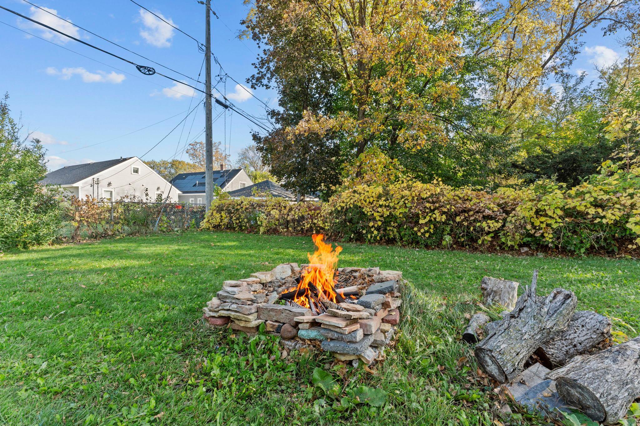 View of Residential at 704 White Bear Avenue, Saint Paul MN 55106, Saint Paul (43 of 45) - Mike Wilen | Minnesota Team Real Estate