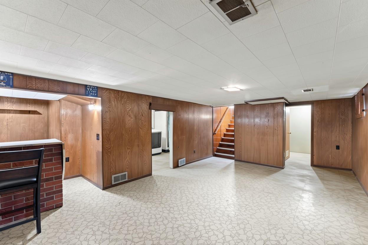 View of Residential at 704 White Bear Avenue, Saint Paul MN 55106, Saint Paul (31 of 45) - Mike Wilen | Minnesota Team Real Estate