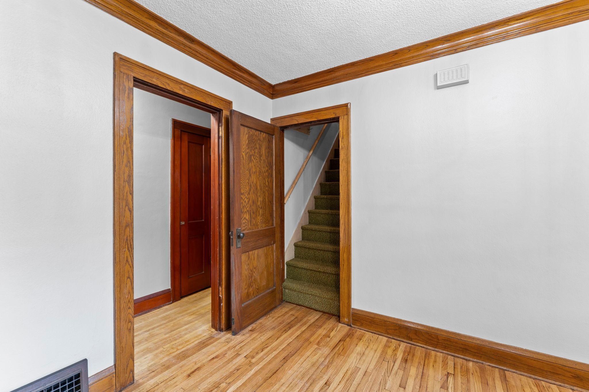 View of Residential at 704 White Bear Avenue, Saint Paul MN 55106, Saint Paul (26 of 45) - Mike Wilen | Minnesota Team Real Estate