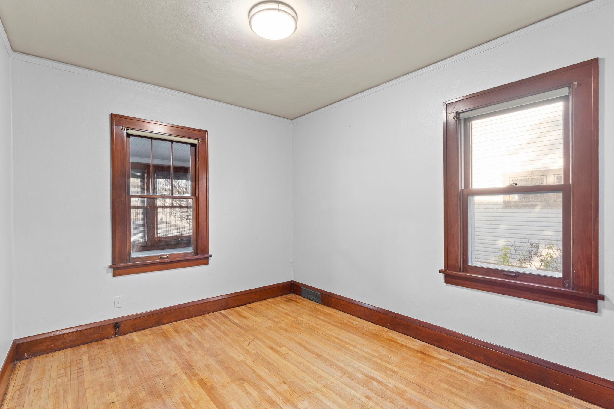View of Residential at 704 White Bear Avenue, Saint Paul MN 55106, Saint Paul (22 of 45) - Mike Wilen | Minnesota Team Real Estate