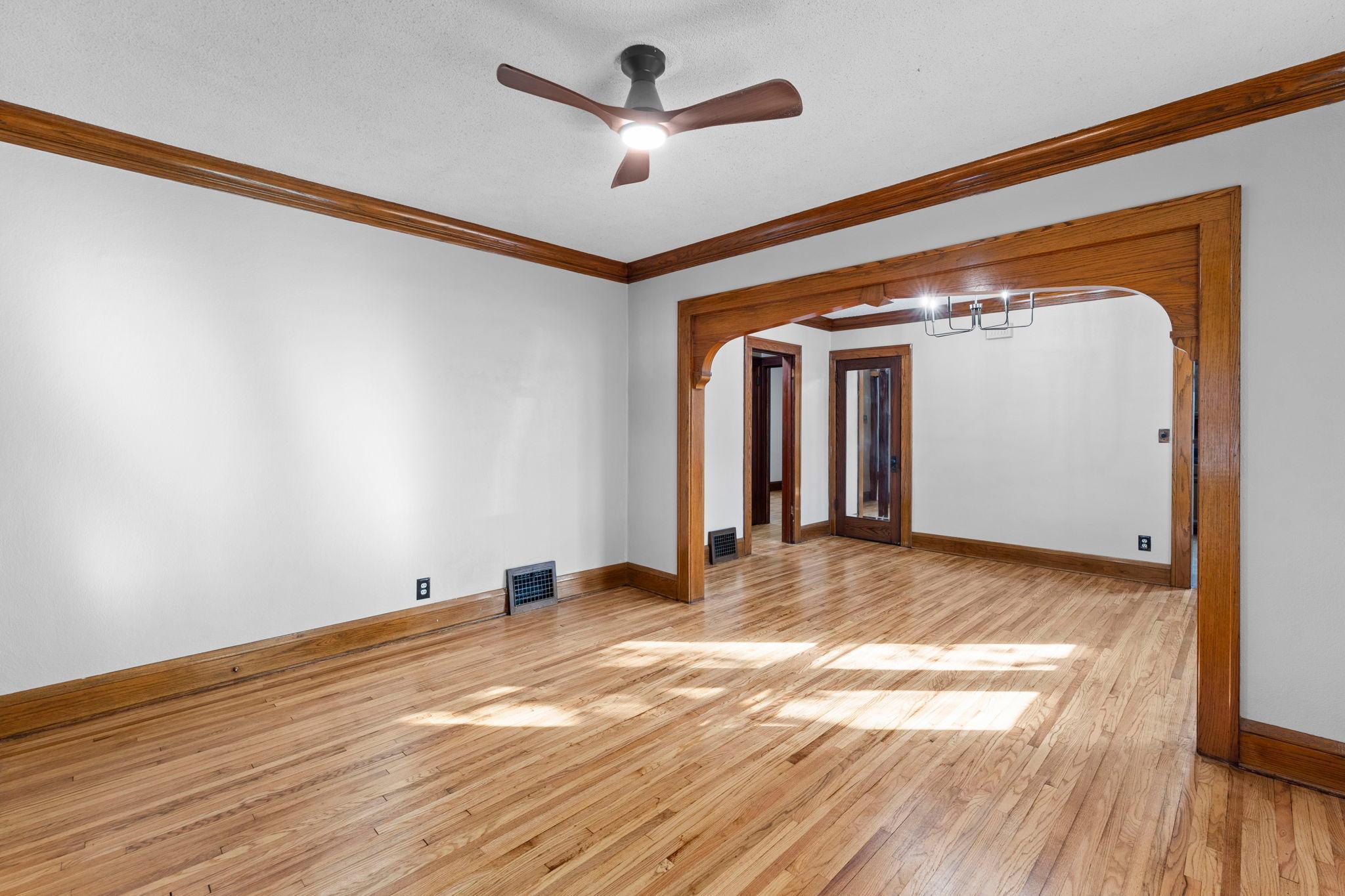 View of Residential at 704 White Bear Avenue, Saint Paul MN 55106, Saint Paul (11 of 45) - Mike Wilen | Minnesota Team Real Estate