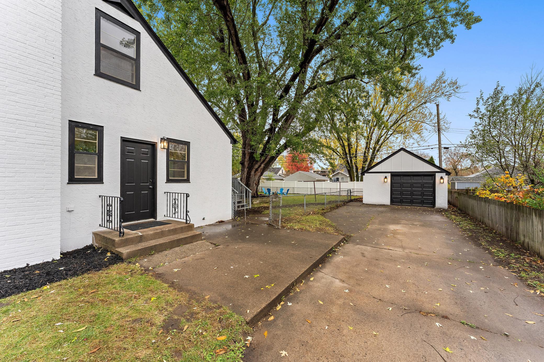 View of Residential at 940 Grandview Avenue, Roseville MN 55113, Roseville (23 of 23) - Mike Wilen | Minnesota Team Real Estate