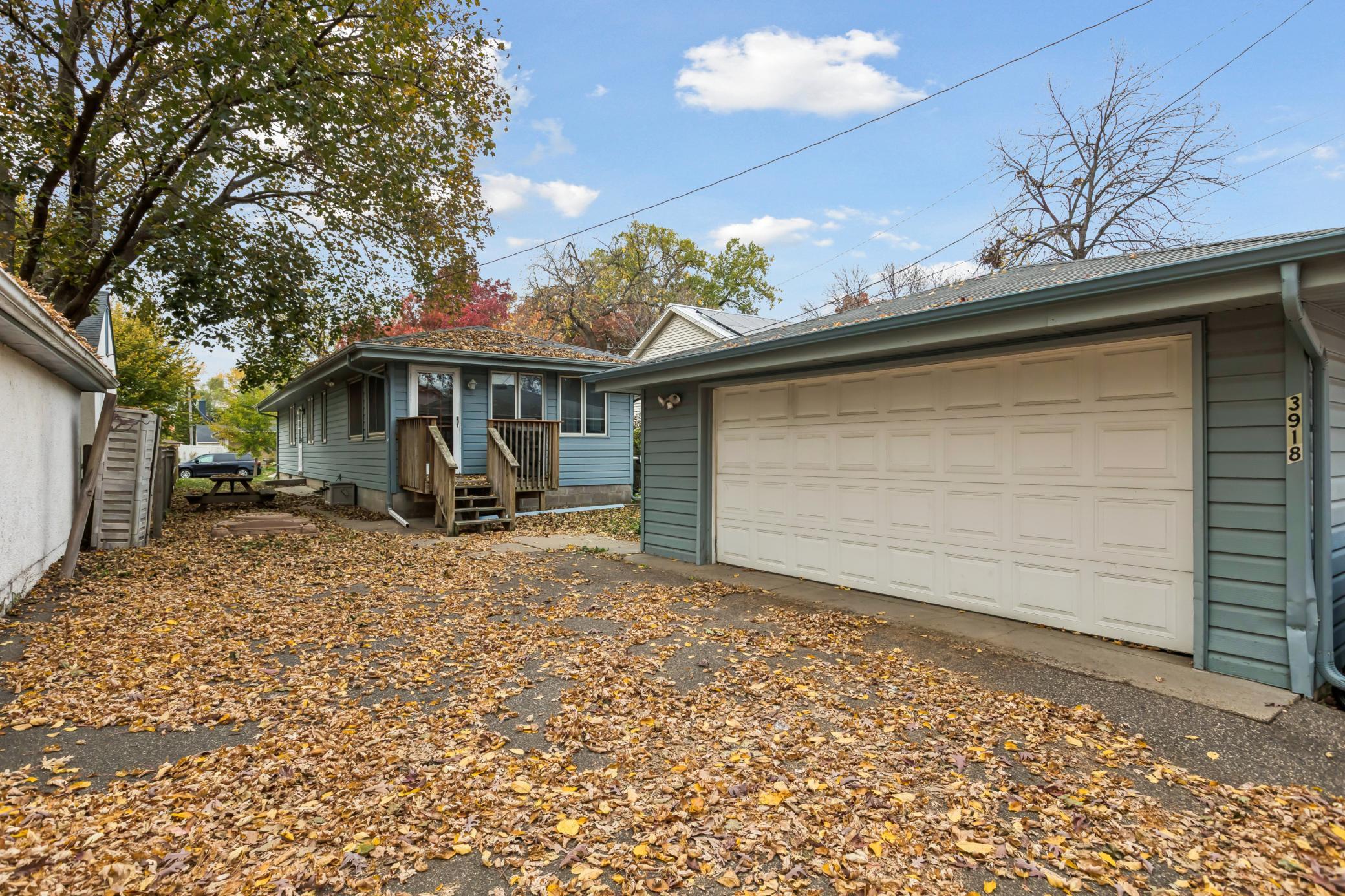 View of Residential at 3918 Abbott Avenue, Robbinsdale MN 55422, Robbinsdale (14 of 18) - Mike Wilen | Minnesota Team Real Estate
