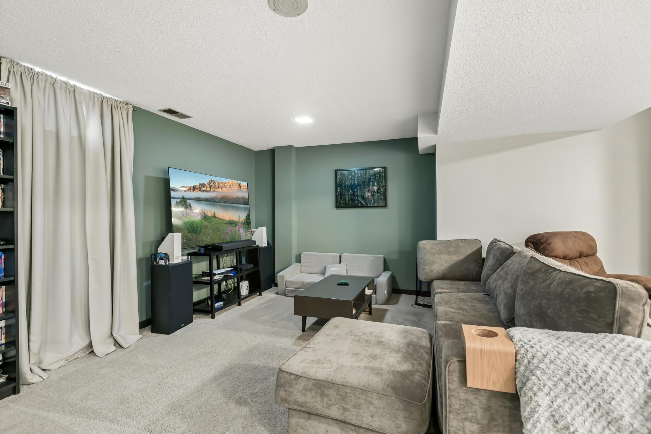 View of Residential at 3918 Abbott Avenue, Robbinsdale MN 55422, Robbinsdale (11 of 18) - Mike Wilen | Minnesota Team Real Estate