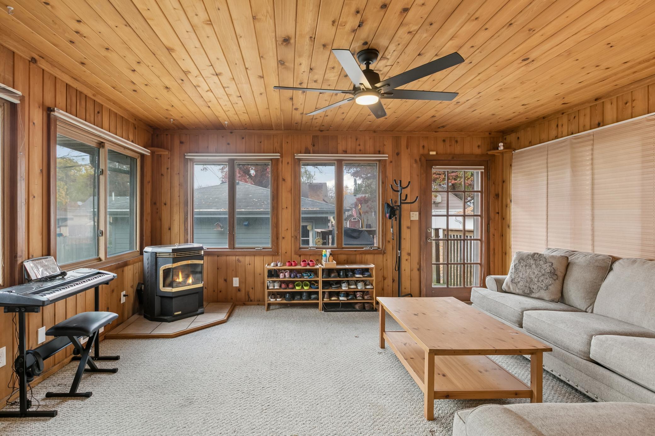 View of Residential at 3918 Abbott Avenue, Robbinsdale MN 55422, Robbinsdale (5 of 18) - Mike Wilen | Minnesota Team Real Estate