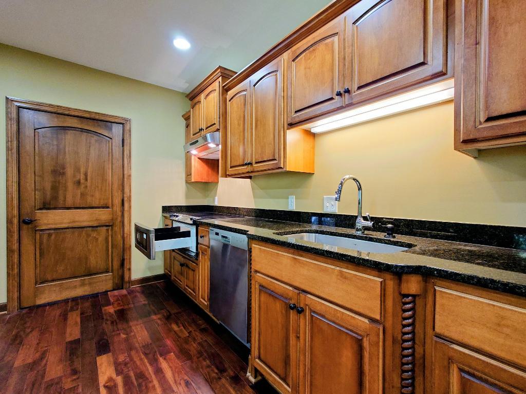 View of Residential at 18658 Ponderosa Court, Eden Prairie MN 55347, Eden Prairie (120 of 133) - Mike Wilen | Minnesota Team Real Estate