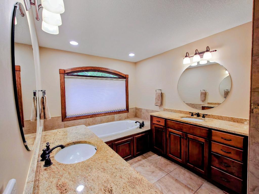 View of Residential at 18658 Ponderosa Court, Eden Prairie MN 55347, Eden Prairie (94 of 133) - Mike Wilen | Minnesota Team Real Estate
