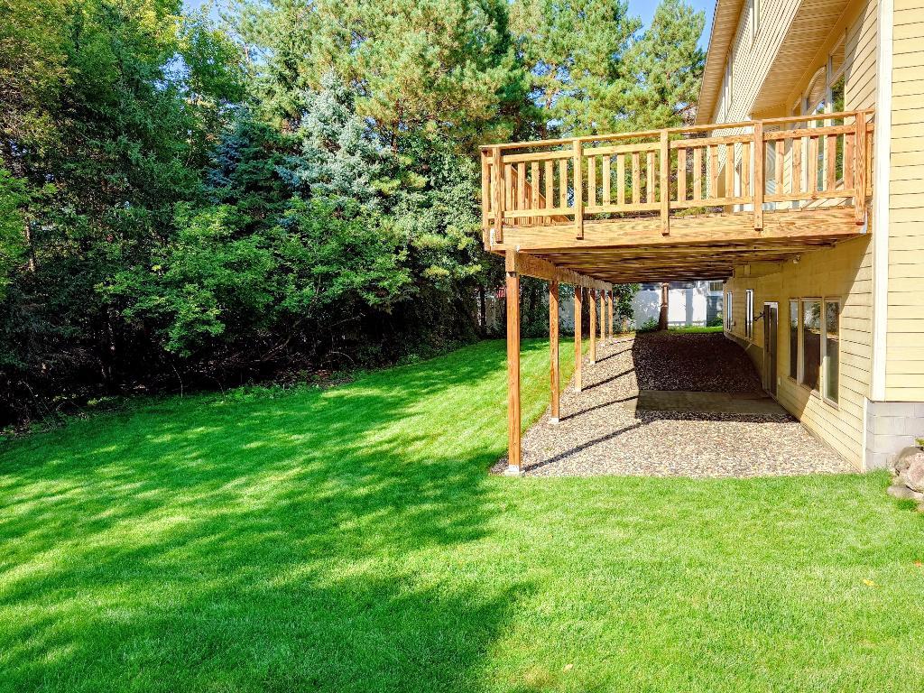 View of Residential at 18658 Ponderosa Court, Eden Prairie MN 55347, Eden Prairie (26 of 133) - Mike Wilen | Minnesota Team Real Estate