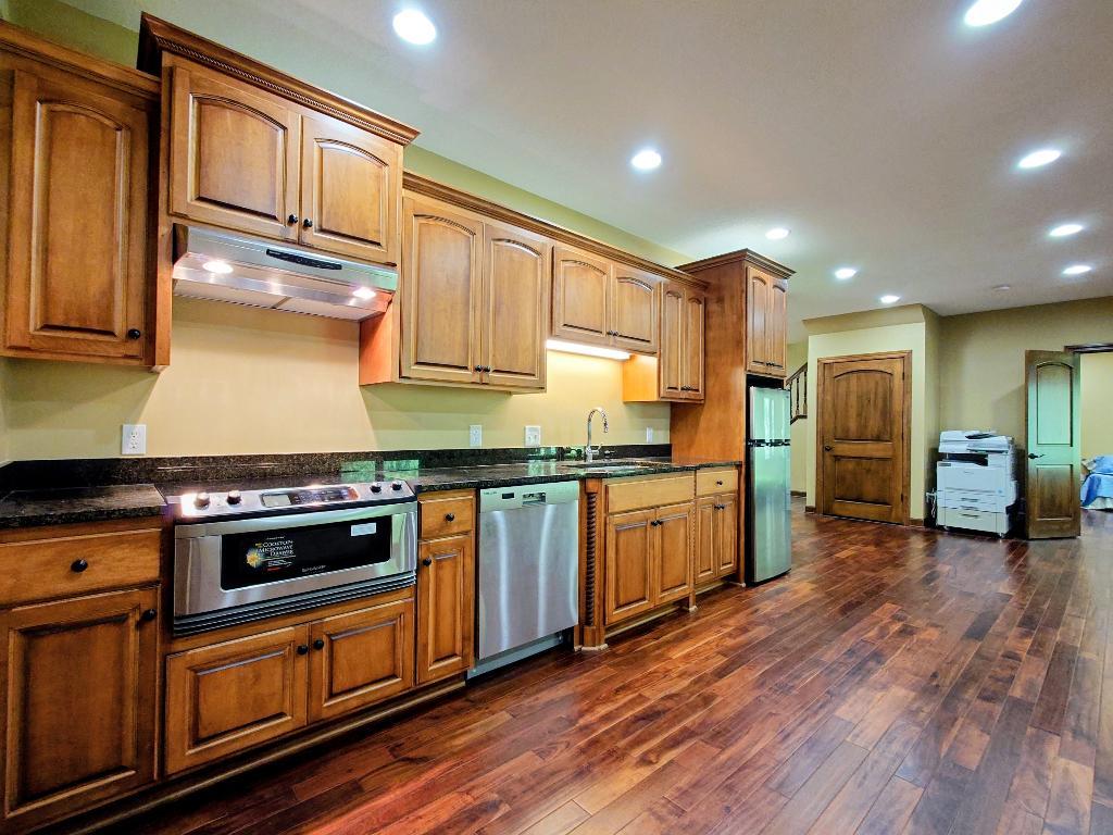 View of Residential at 18658 Ponderosa Court, Eden Prairie MN 55347, Eden Prairie (113 of 133) - Mike Wilen | Minnesota Team Real Estate