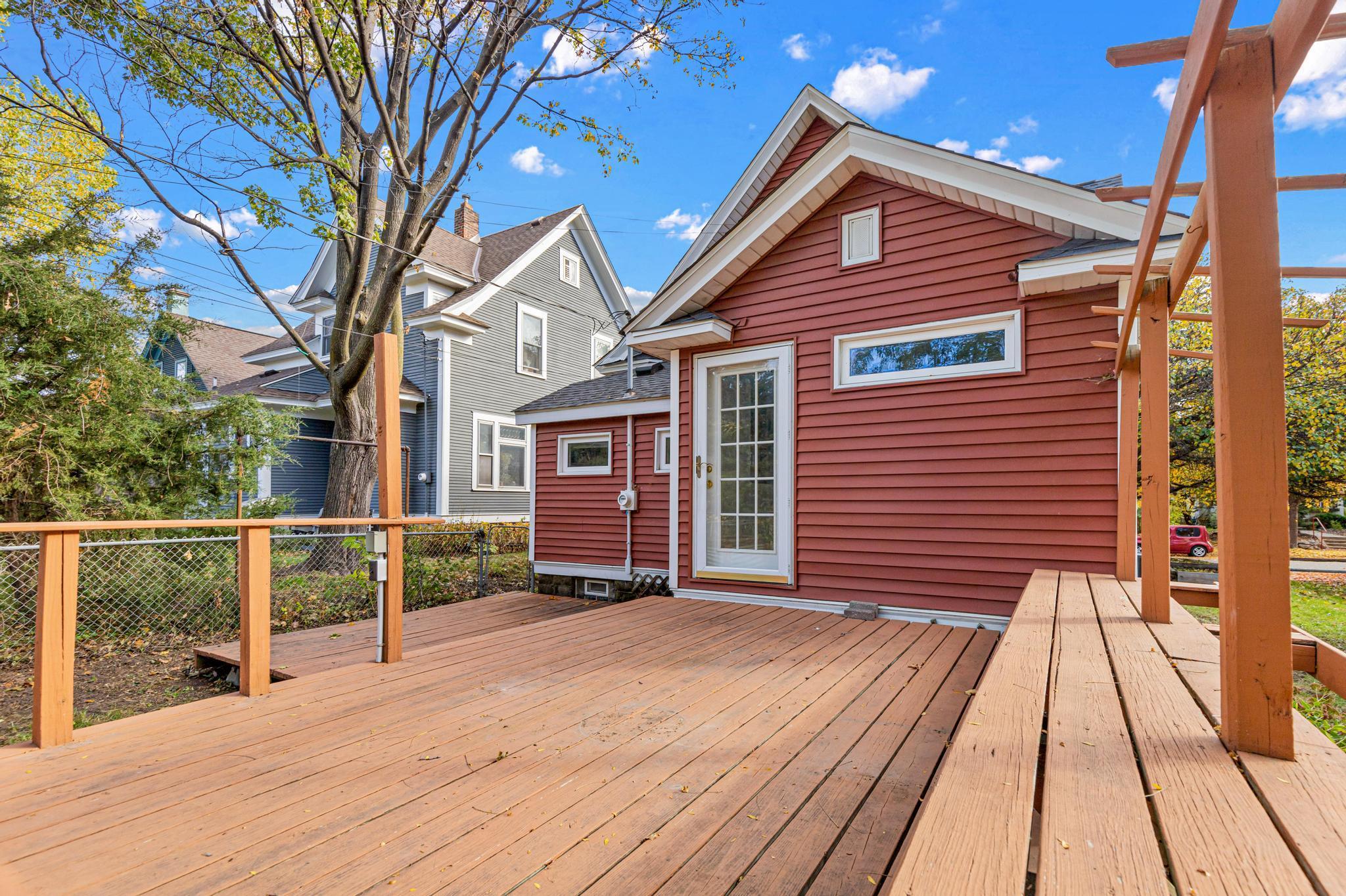 View of Residential at 4326 Pleasant Avenue, Minneapolis MN 55409, Minneapolis (31 of 40) - Mike Wilen | Minnesota Team Real Estate