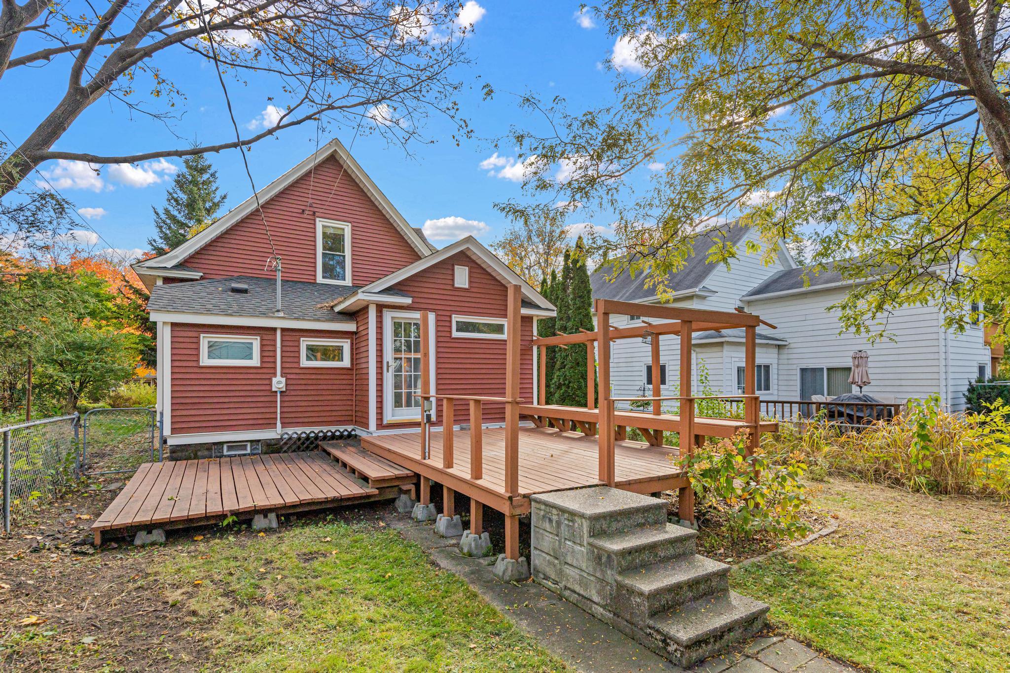 View of Residential at 4326 Pleasant Avenue, Minneapolis MN 55409, Minneapolis (30 of 40) - Mike Wilen | Minnesota Team Real Estate