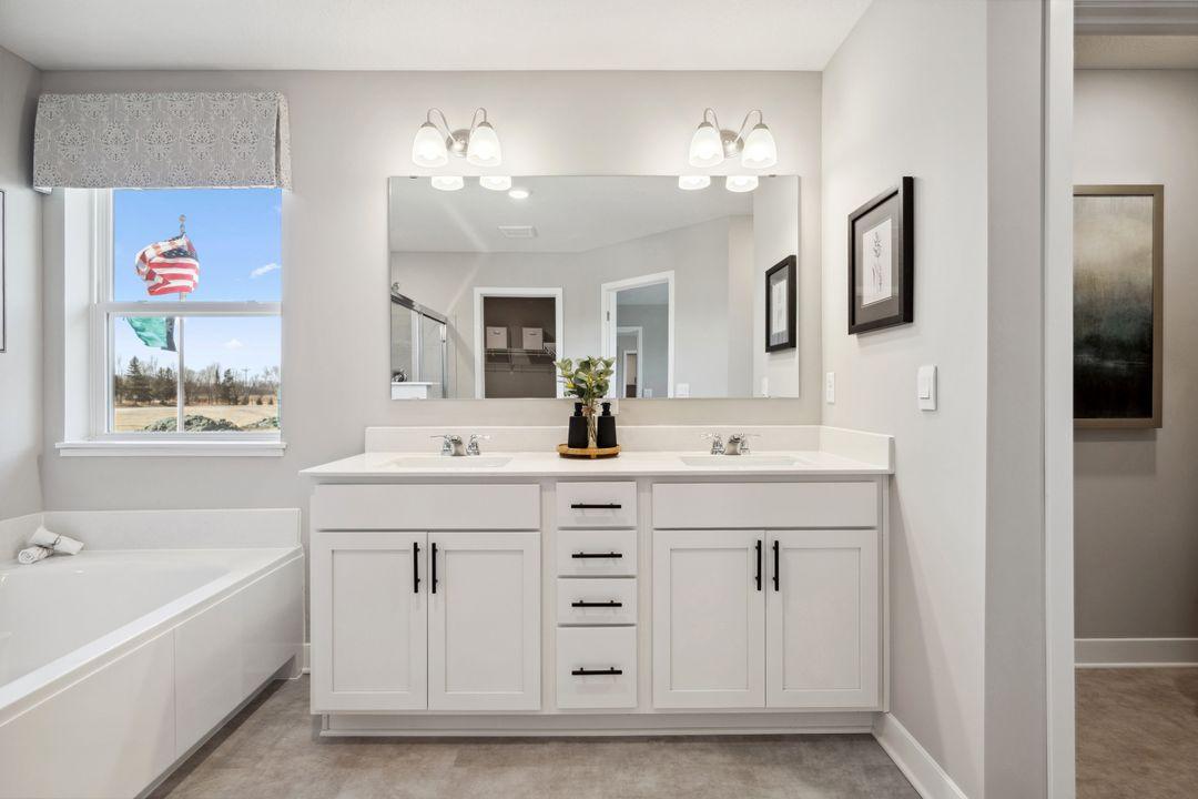 View of Residential at 6140 Jennifer Avenue, Cottage Grove MN 55016, Cottage Grove (24 of 46) - Mike Wilen | Minnesota Team Real Estate