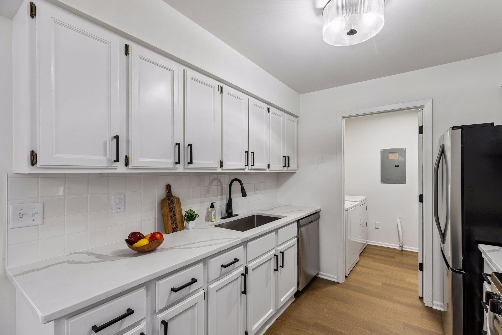 View of Residential at 3680 Independence Avenue #30, Saint Louis Park MN 55426, Saint Louis Park (10 of 25) - Mike Wilen | Minnesota Team Real Estate