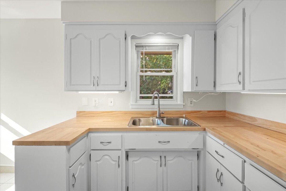 View of Residential at 4126 Cleveland Street, Columbia Heights MN 55421, Columbia Heights (10 of 31) - Mike Wilen | Minnesota Team Real Estate