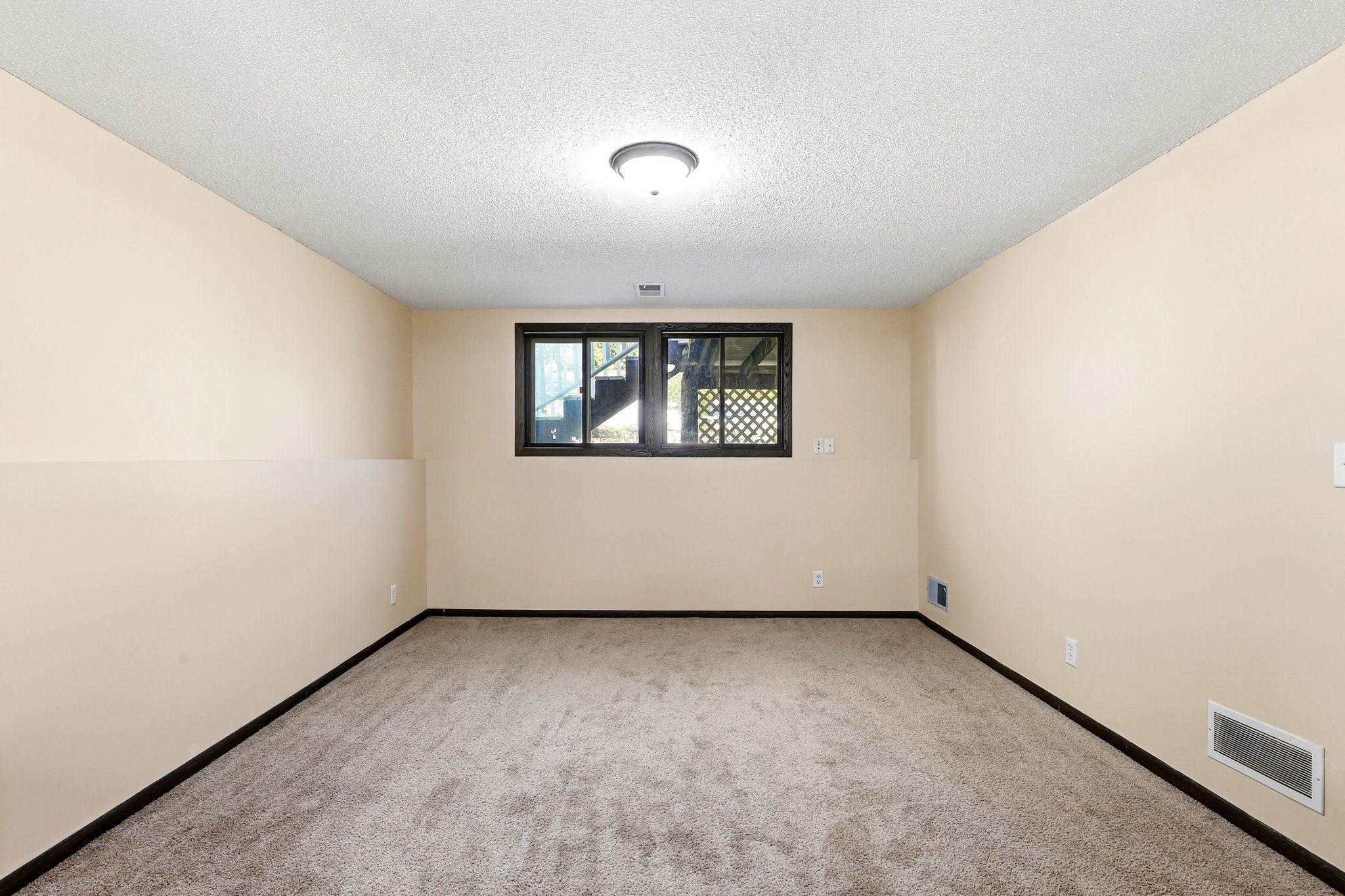 View of Residential at 10857 Hollywood Boulevard, Coon Rapids MN 55433, Coon Rapids (26 of 47) - Mike Wilen | Minnesota Team Real Estate