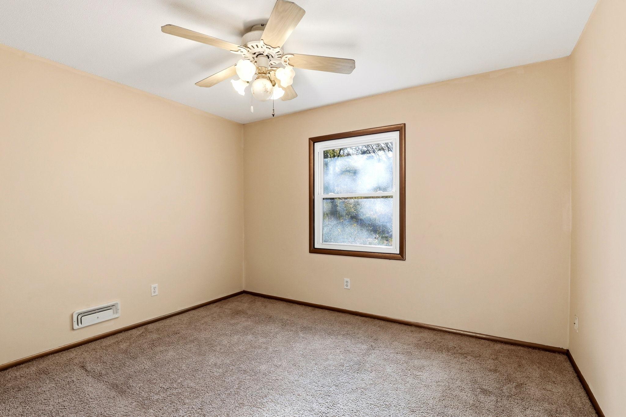 View of Residential at 10857 Hollywood Boulevard, Coon Rapids MN 55433, Coon Rapids (20 of 47) - Mike Wilen | Minnesota Team Real Estate