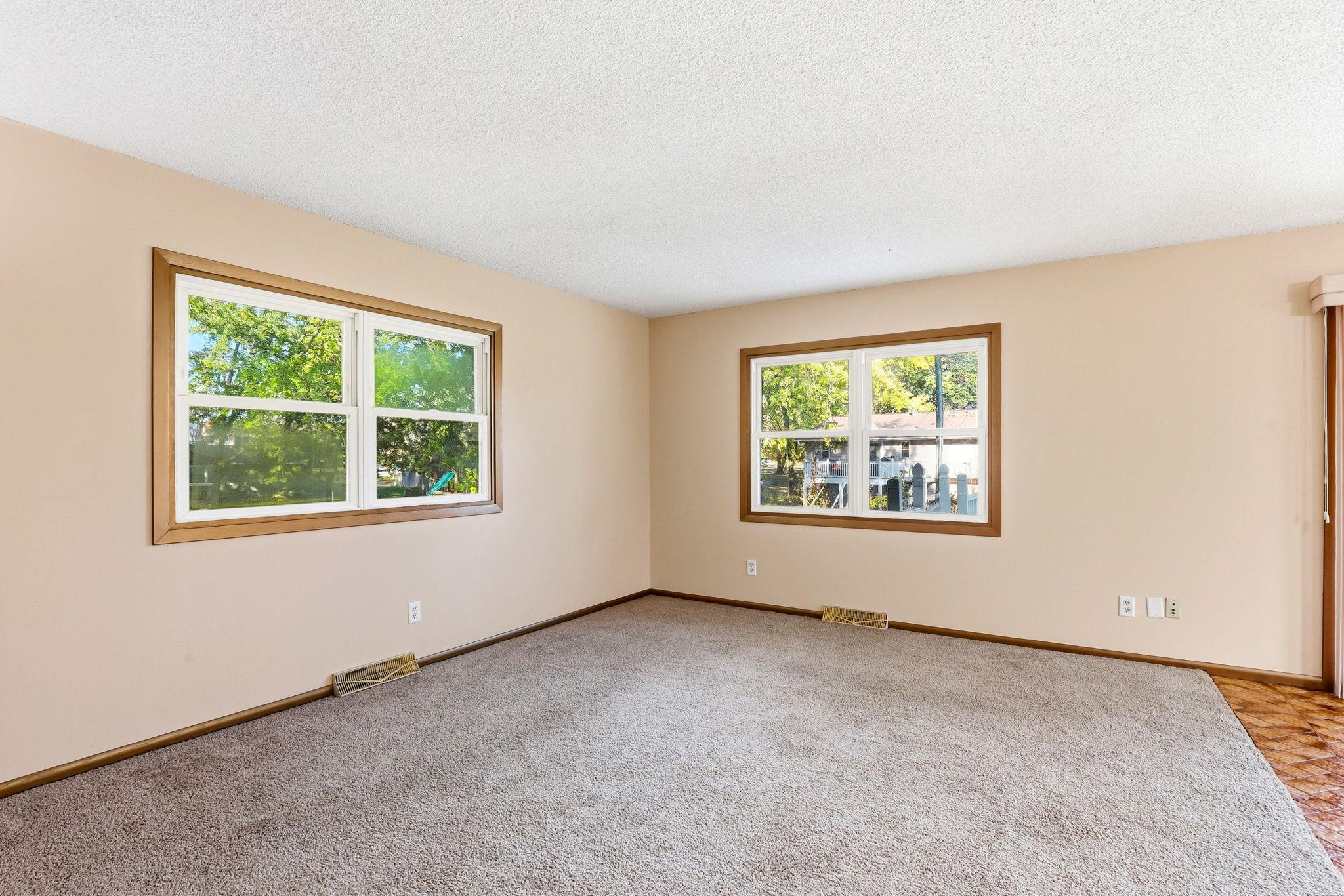 View of Residential at 10857 Hollywood Boulevard, Coon Rapids MN 55433, Coon Rapids (6 of 47) - Mike Wilen | Minnesota Team Real Estate