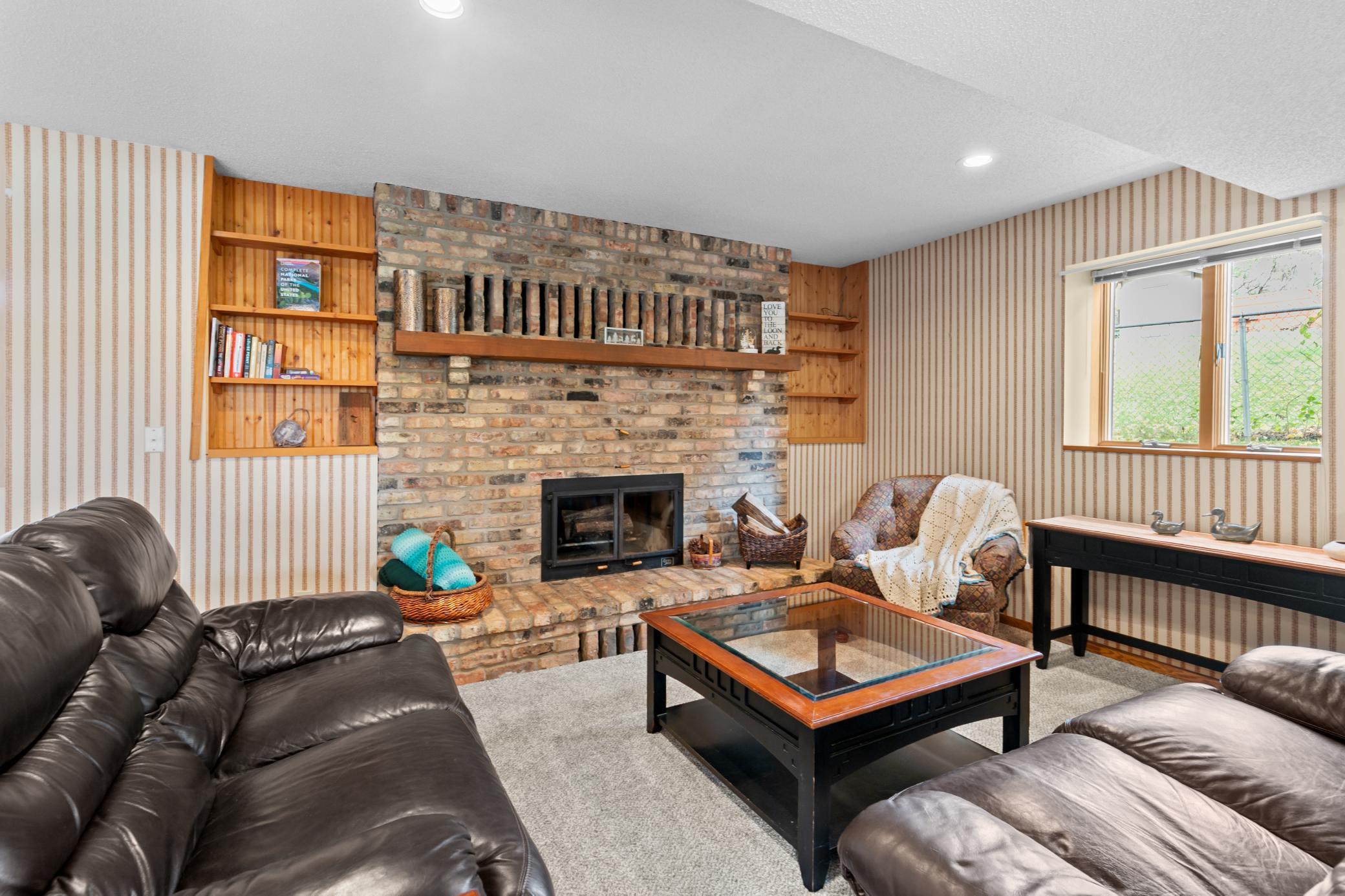 View of Residential at 555 Oak Drive, Vadnais Heights MN 55127, Vadnais Heights (36 of 47) - Mike Wilen | Minnesota Team Real Estate