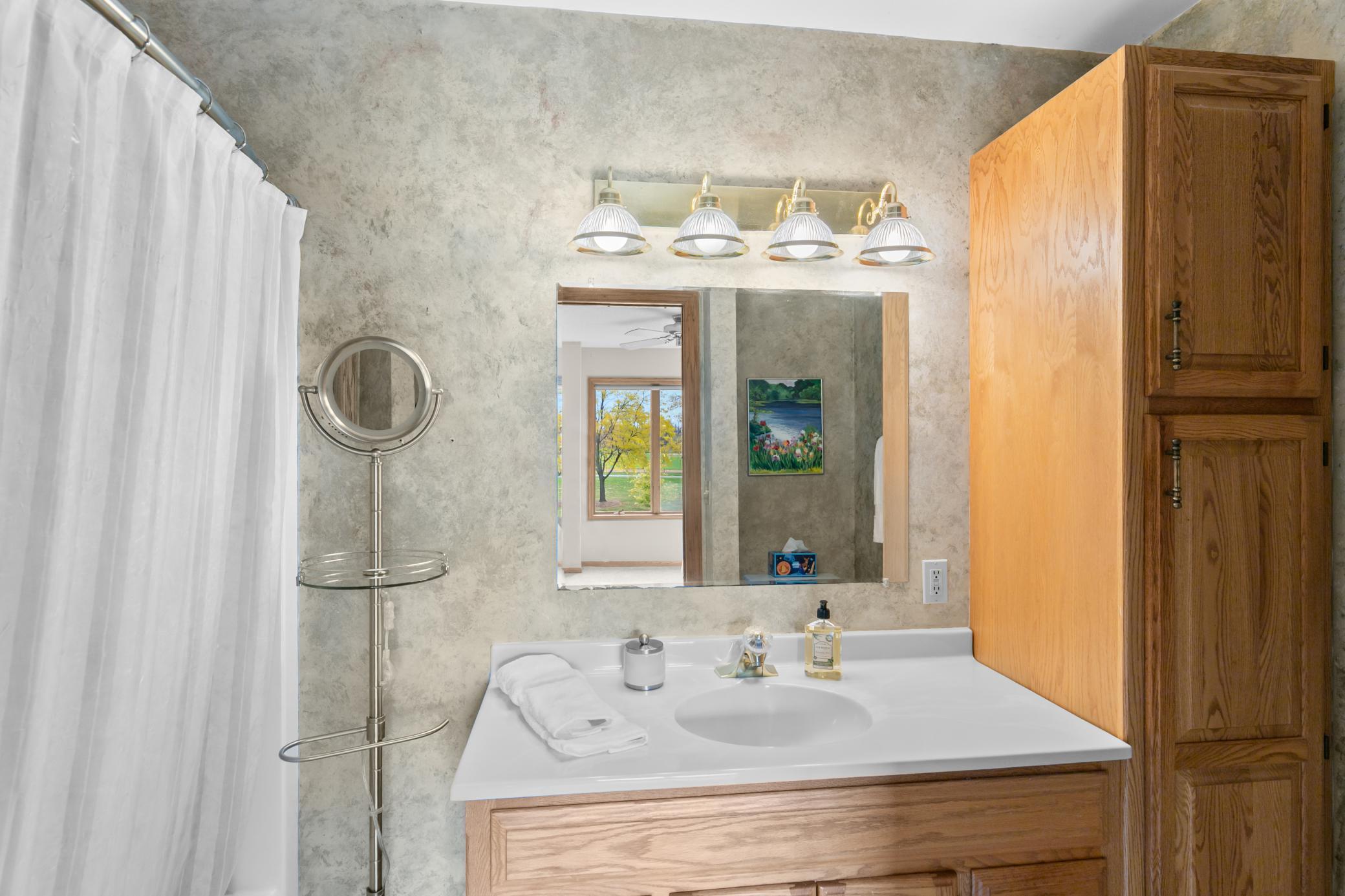 View of Residential at 555 Oak Drive, Vadnais Heights MN 55127, Vadnais Heights (29 of 47) - Mike Wilen | Minnesota Team Real Estate