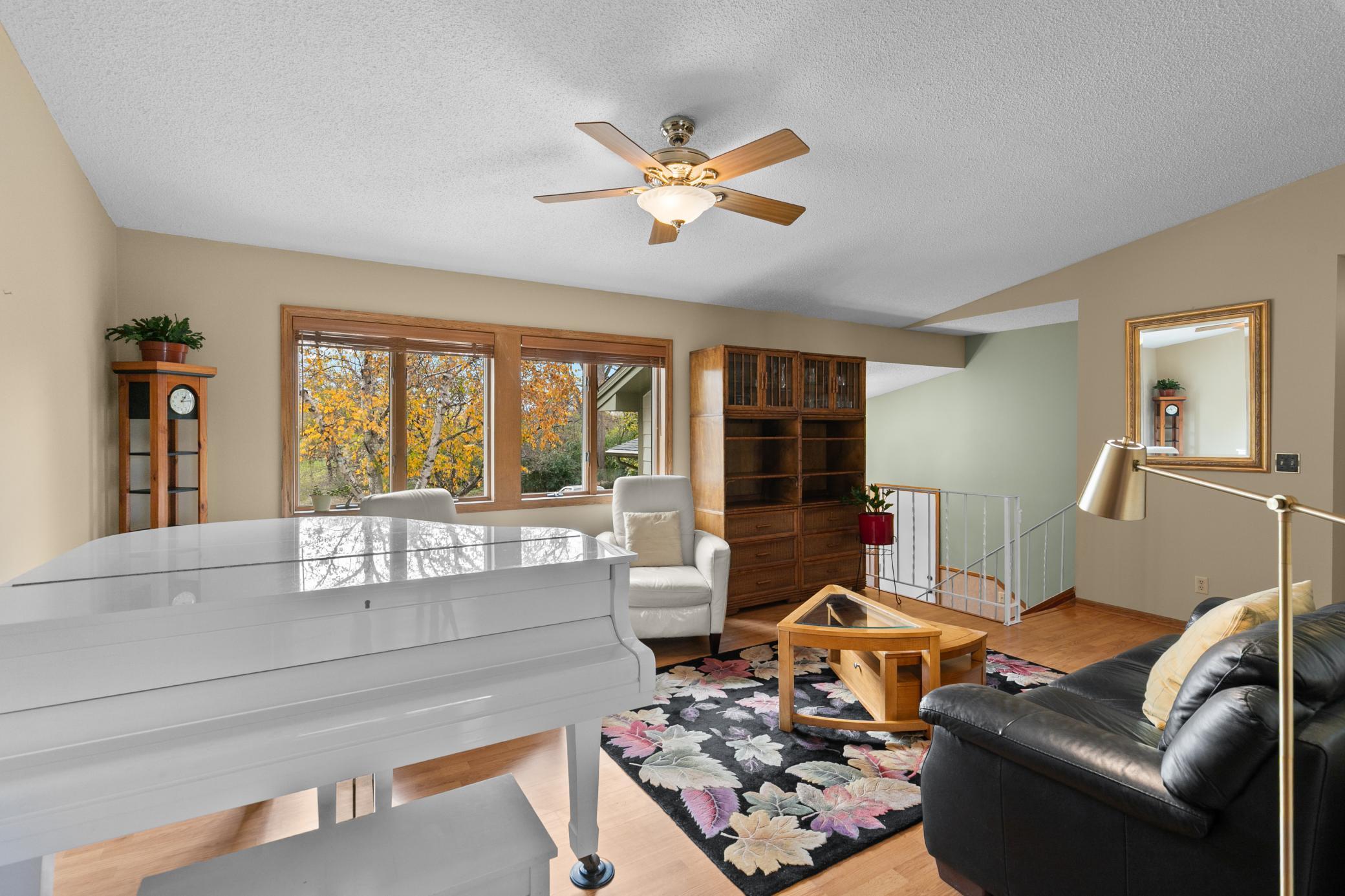View of Residential at 555 Oak Drive, Vadnais Heights MN 55127, Vadnais Heights (15 of 47) - Mike Wilen | Minnesota Team Real Estate