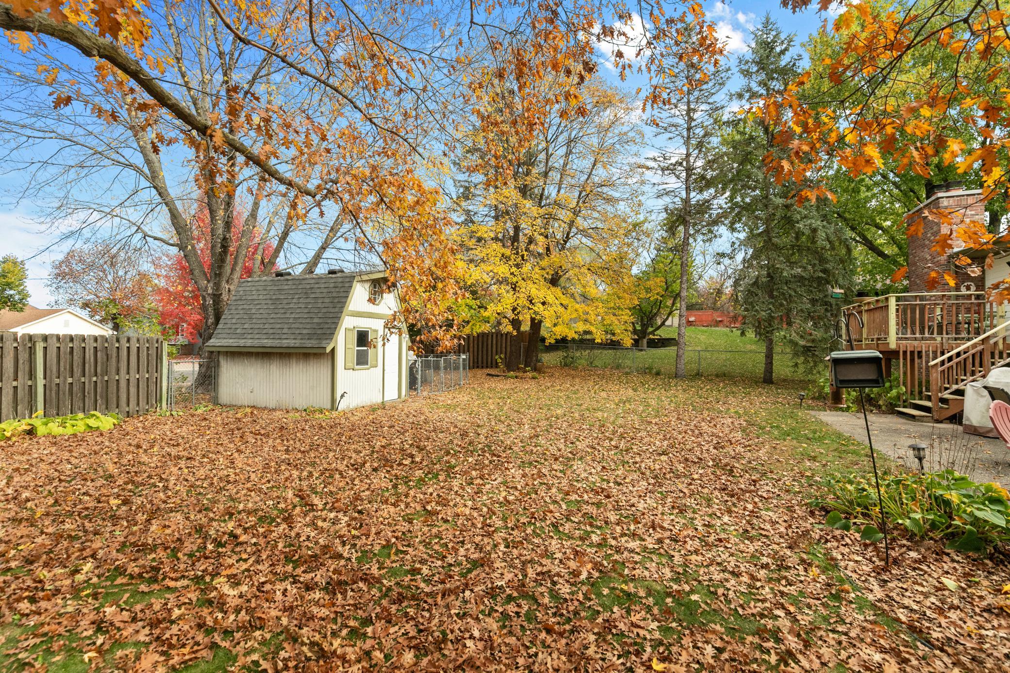 View of Residential at 555 Oak Drive, Vadnais Heights MN 55127, Vadnais Heights (8 of 47) - Mike Wilen | Minnesota Team Real Estate