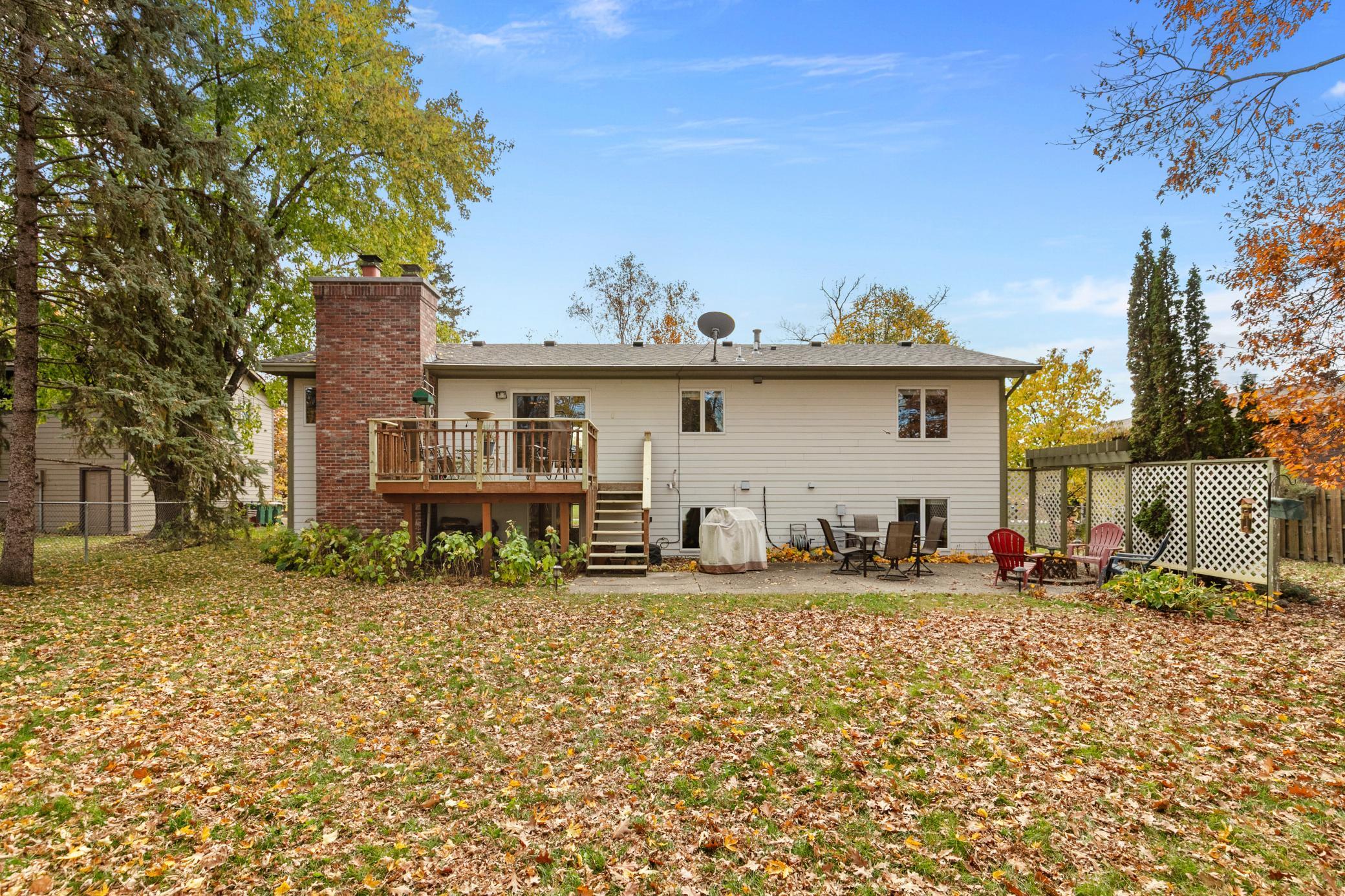 View of Residential at 555 Oak Drive, Vadnais Heights MN 55127, Vadnais Heights (10 of 47) - Mike Wilen | Minnesota Team Real Estate