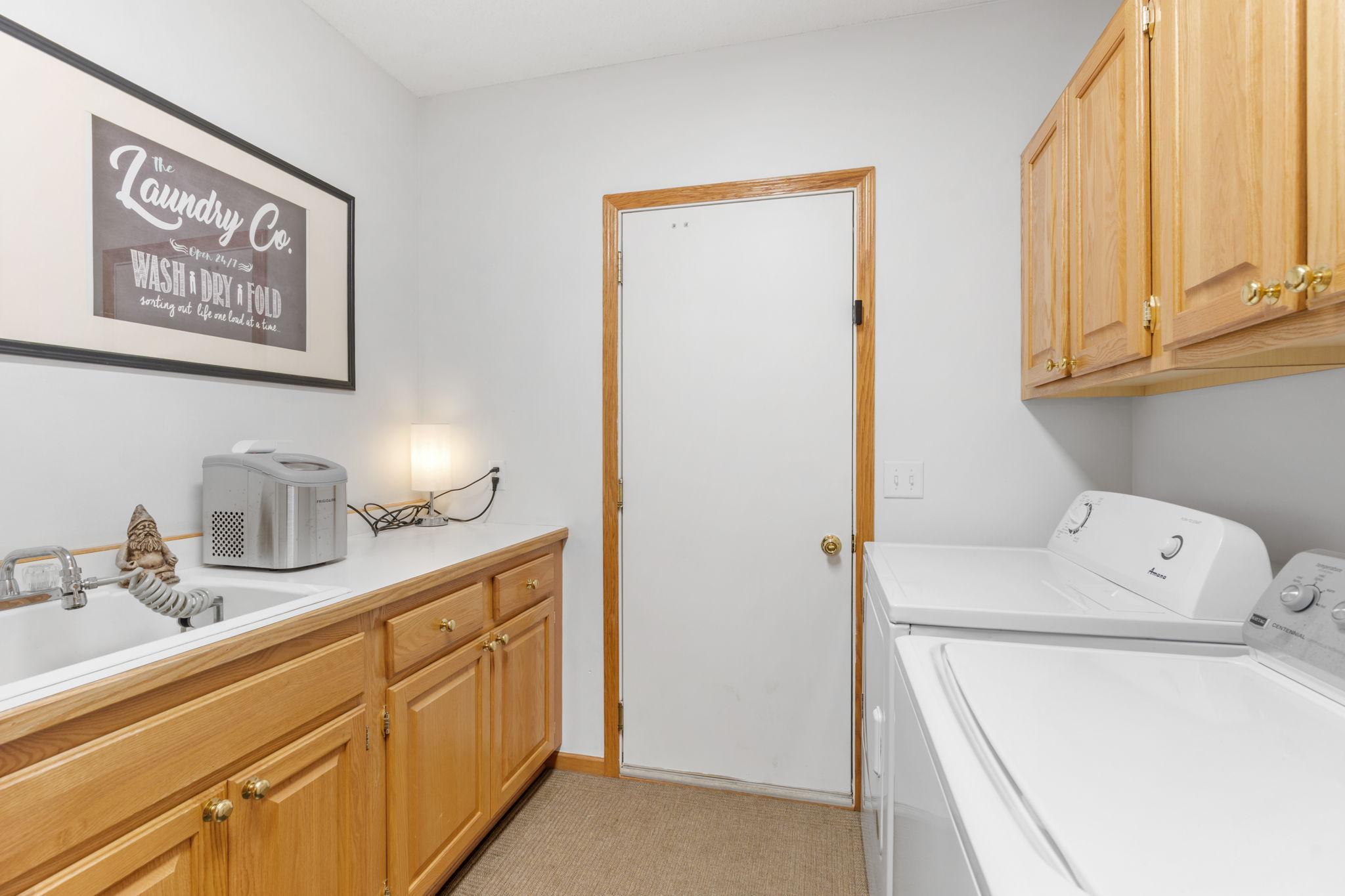 View of Residential at 17568 Frondell Court, Eden Prairie MN 55347, Eden Prairie (30 of 74) - Mike Wilen | Minnesota Team Real Estate