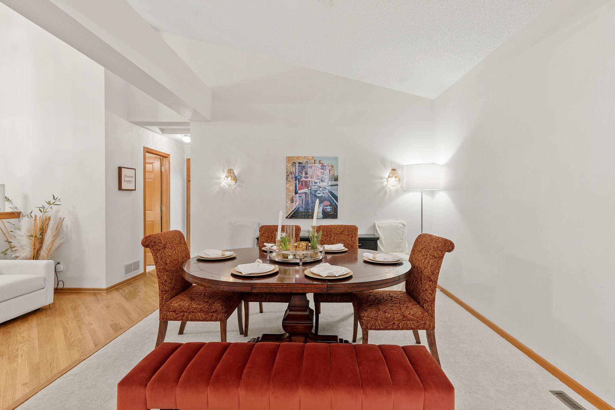View of Residential at 17568 Frondell Court, Eden Prairie MN 55347, Eden Prairie (15 of 74) - Mike Wilen | Minnesota Team Real Estate