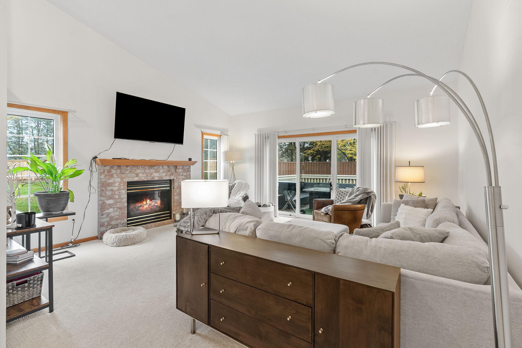 View of Residential at 17568 Frondell Court, Eden Prairie MN 55347, Eden Prairie (7 of 74) - Mike Wilen | Minnesota Team Real Estate