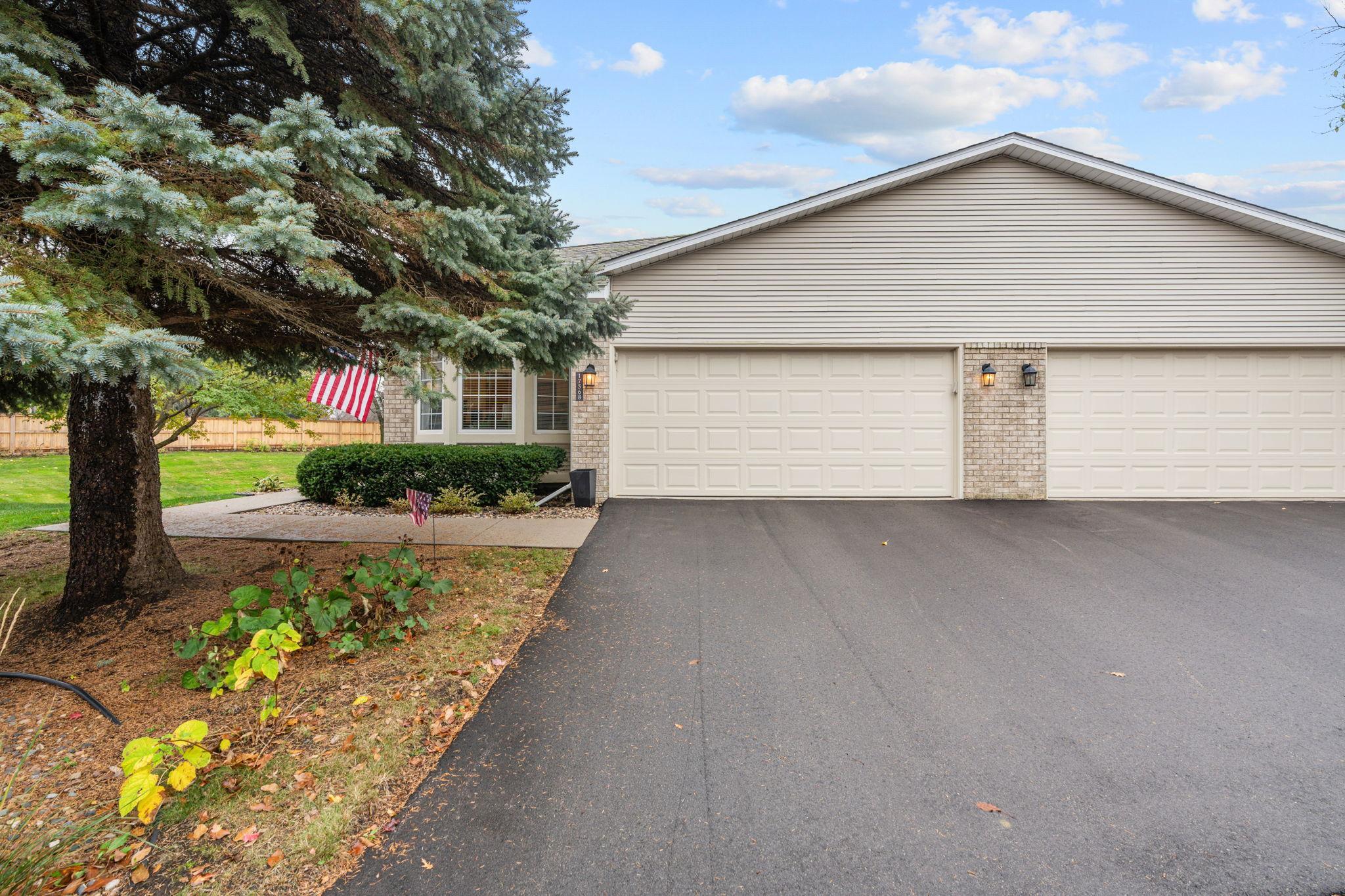 View of Residential at 17568 Frondell Court, Eden Prairie MN 55347, Eden Prairie (2 of 74) - Mike Wilen | Minnesota Team Real Estate