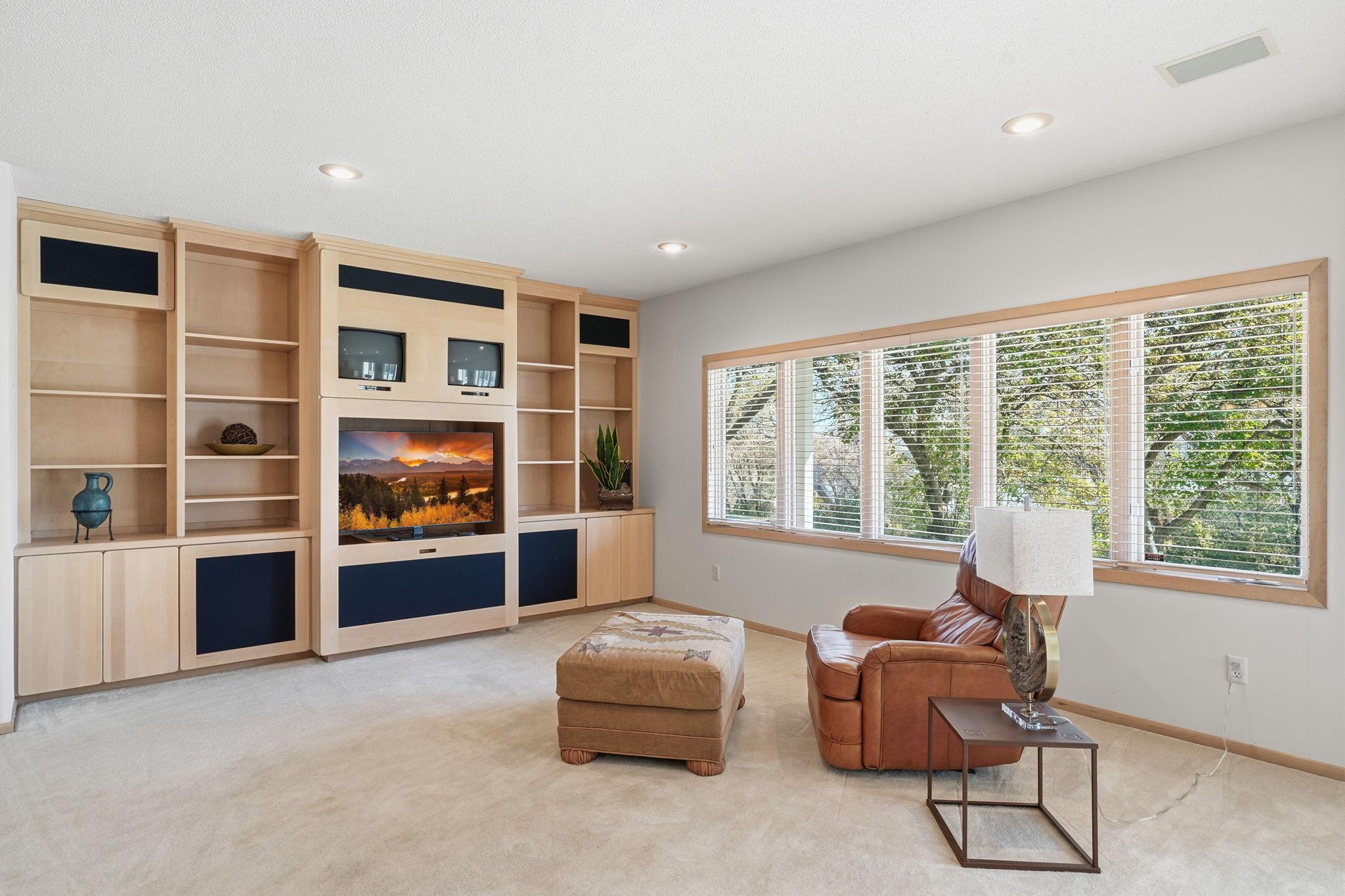 View of Residential at 8983 Garland Court, Eden Prairie MN 55347, Eden Prairie (65 of 87) - Mike Wilen | Minnesota Team Real Estate