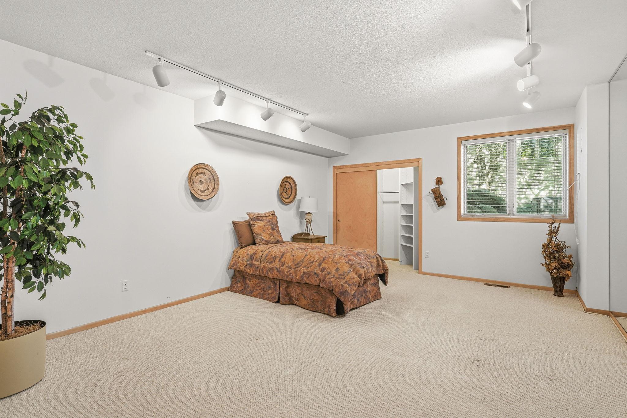 View of Residential at 8983 Garland Court, Eden Prairie MN 55347, Eden Prairie (57 of 87) - Mike Wilen | Minnesota Team Real Estate