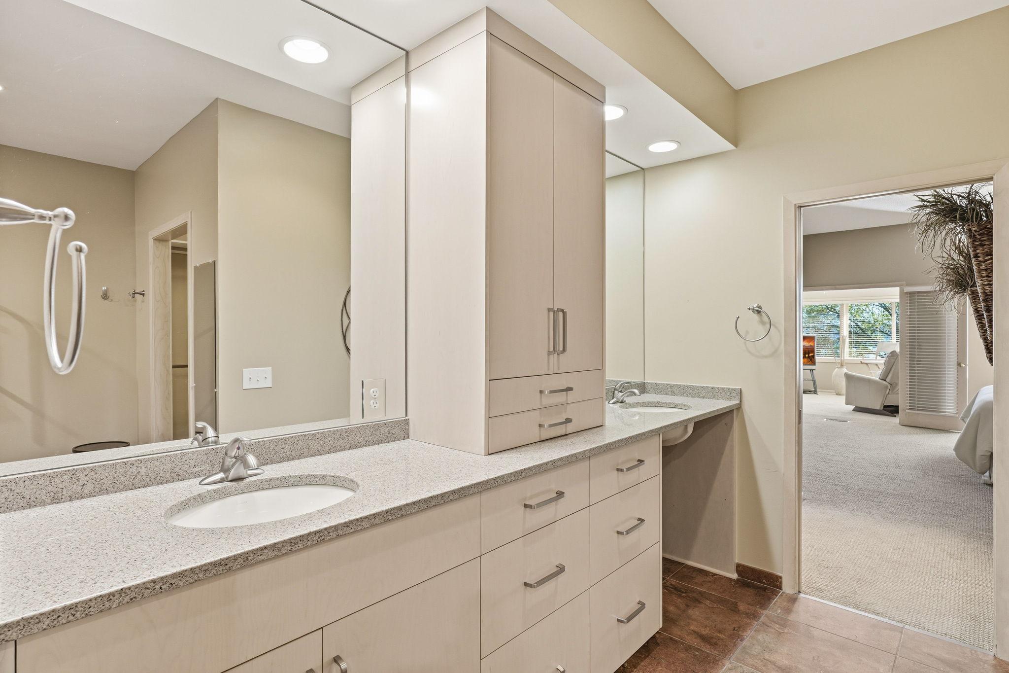 View of Residential at 8983 Garland Court, Eden Prairie MN 55347, Eden Prairie (35 of 87) - Mike Wilen | Minnesota Team Real Estate