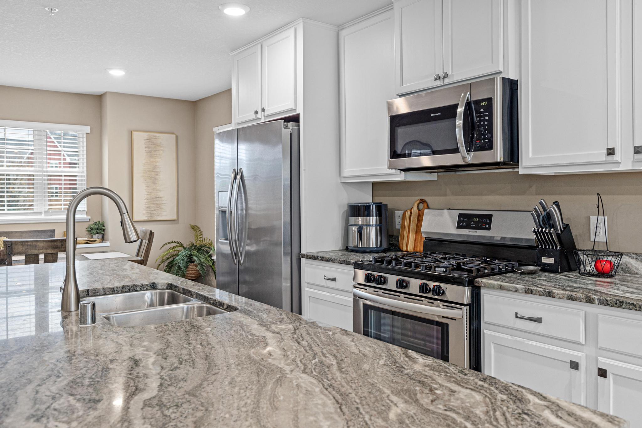 View of Residential at 5135 Oak Grove Parkway, Brooklyn Park MN 55443, Brooklyn Park (14 of 33) - Mike Wilen | Minnesota Team Real Estate