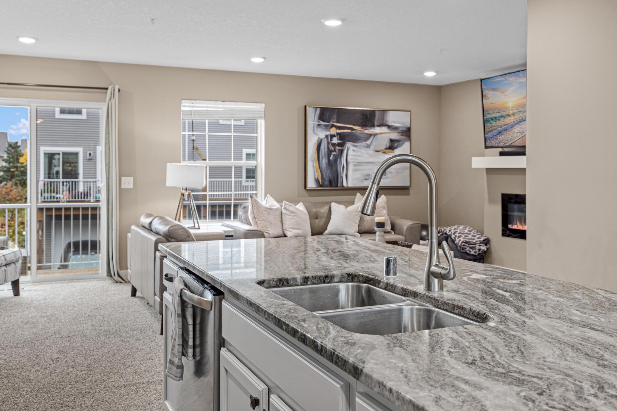 View of Residential at 5135 Oak Grove Parkway, Brooklyn Park MN 55443, Brooklyn Park (6 of 33) - Mike Wilen | Minnesota Team Real Estate