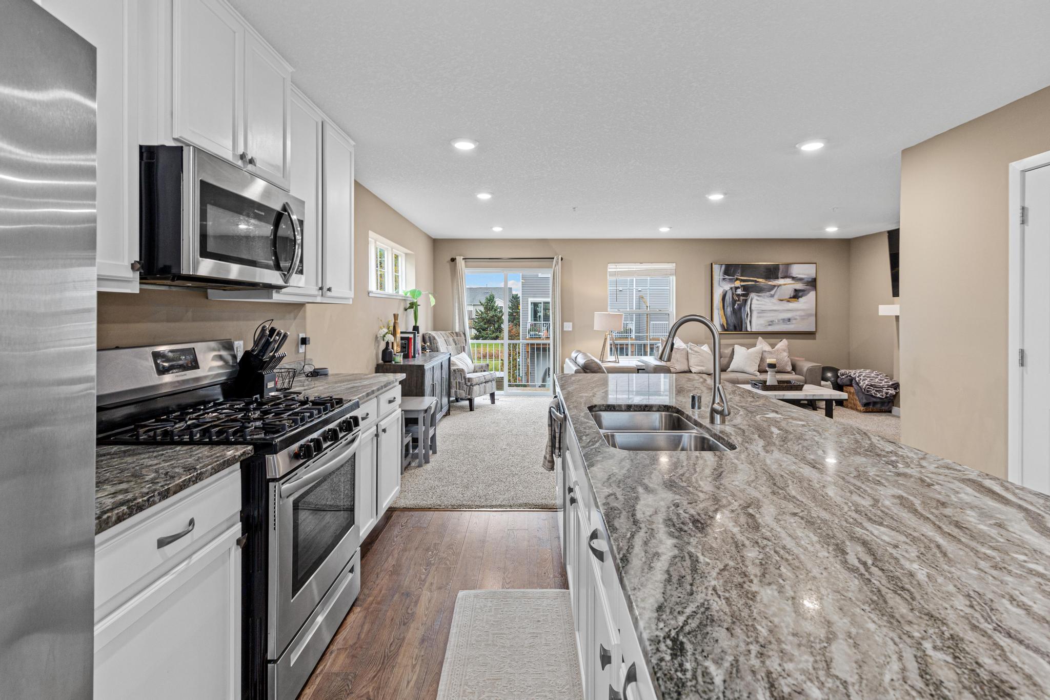 View of Residential at 5135 Oak Grove Parkway, Brooklyn Park MN 55443, Brooklyn Park (5 of 33) - Mike Wilen | Minnesota Team Real Estate