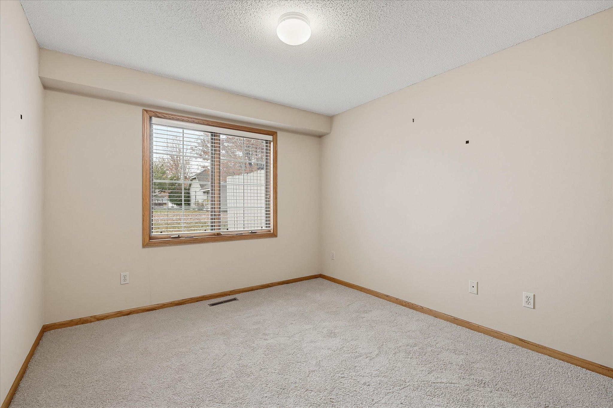 View of Residential at 8501 Inverness Lane, Brooklyn Park MN 55443, Brooklyn Park (22 of 29) - Mike Wilen | Minnesota Team Real Estate