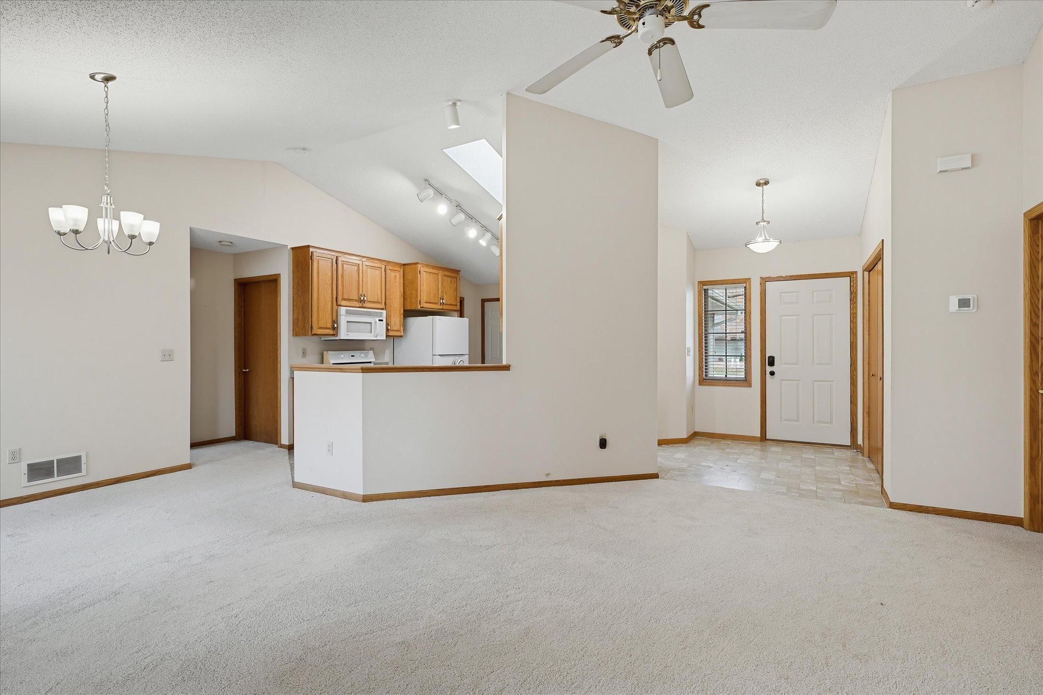 View of Residential at 8501 Inverness Lane, Brooklyn Park MN 55443, Brooklyn Park (9 of 29) - Mike Wilen | Minnesota Team Real Estate