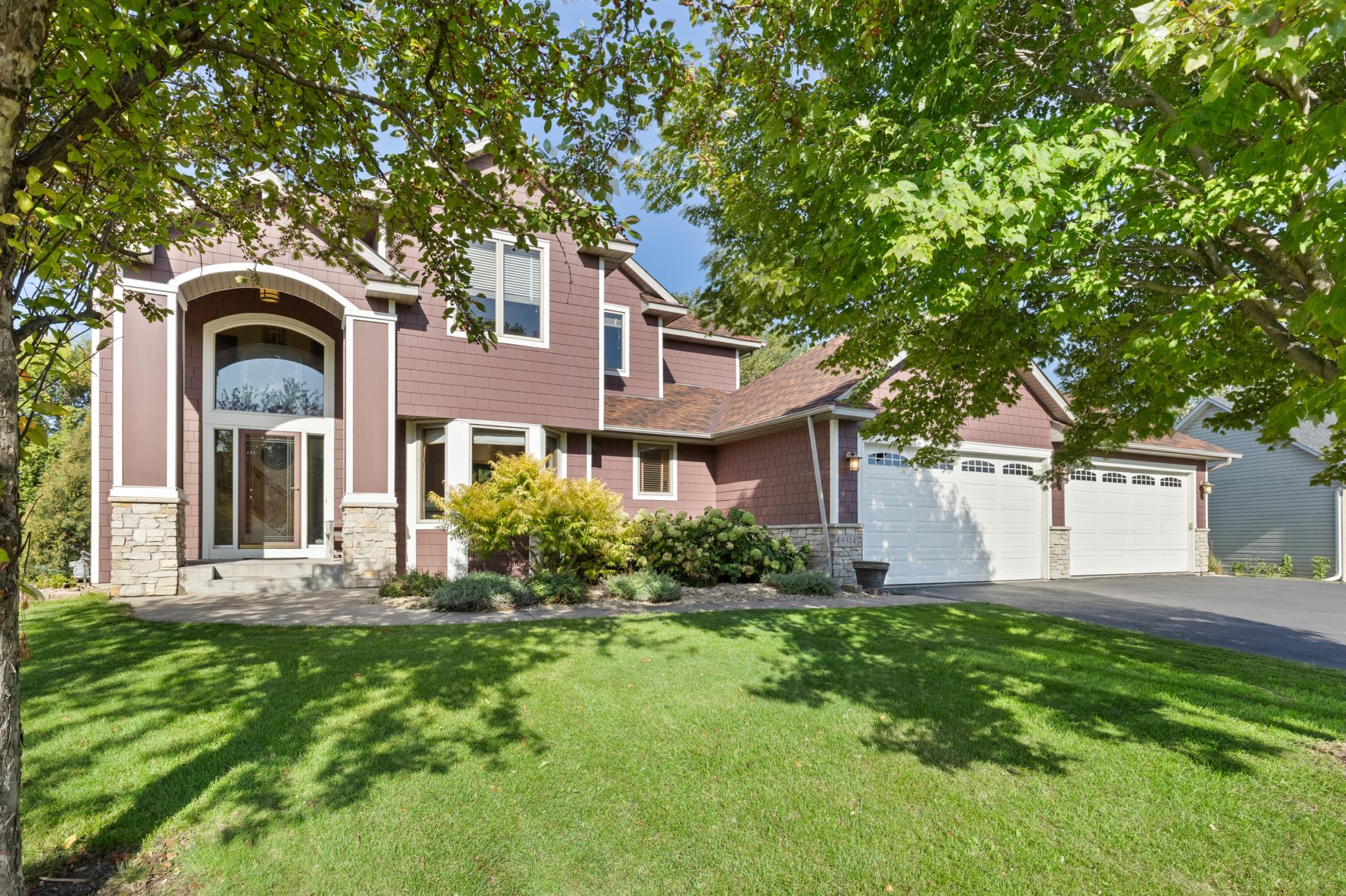 View of Residential at 9314 Peony Lane, Maple Grove MN 55311, Maple Grove (7 of 44) - Mike Wilen | Minnesota Team Real Estate