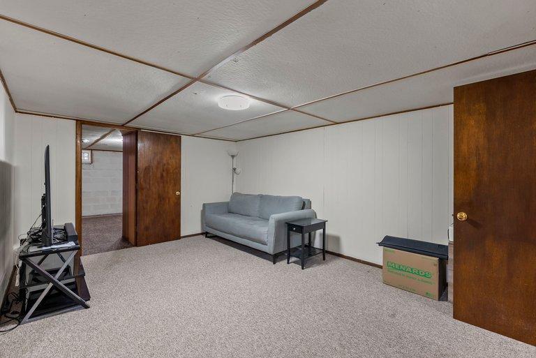 View of Residential at 2307 114th Lane, Coon Rapids MN 55433, Coon Rapids (22 of 31) - Mike Wilen | Minnesota Team Real Estate