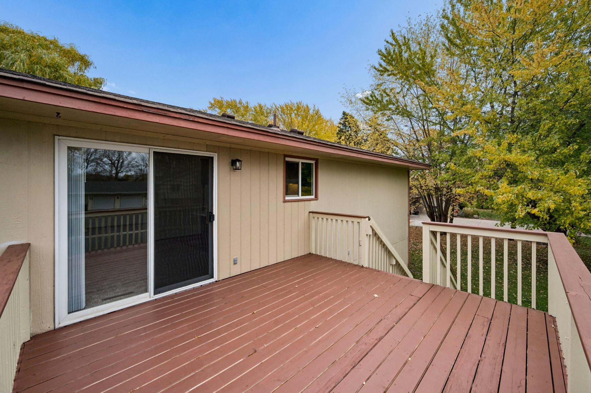 View of Residential Income at 1460 Meadow Lane, Maple Plain MN 55359, Maple Plain (29 of 40) - Mike Wilen | Minnesota Team Real Estate