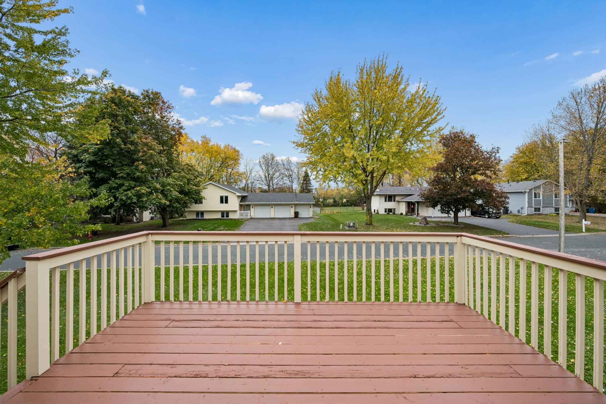 View of Residential Income at 1460 Meadow Lane, Maple Plain MN 55359, Maple Plain (30 of 40) - Mike Wilen | Minnesota Team Real Estate