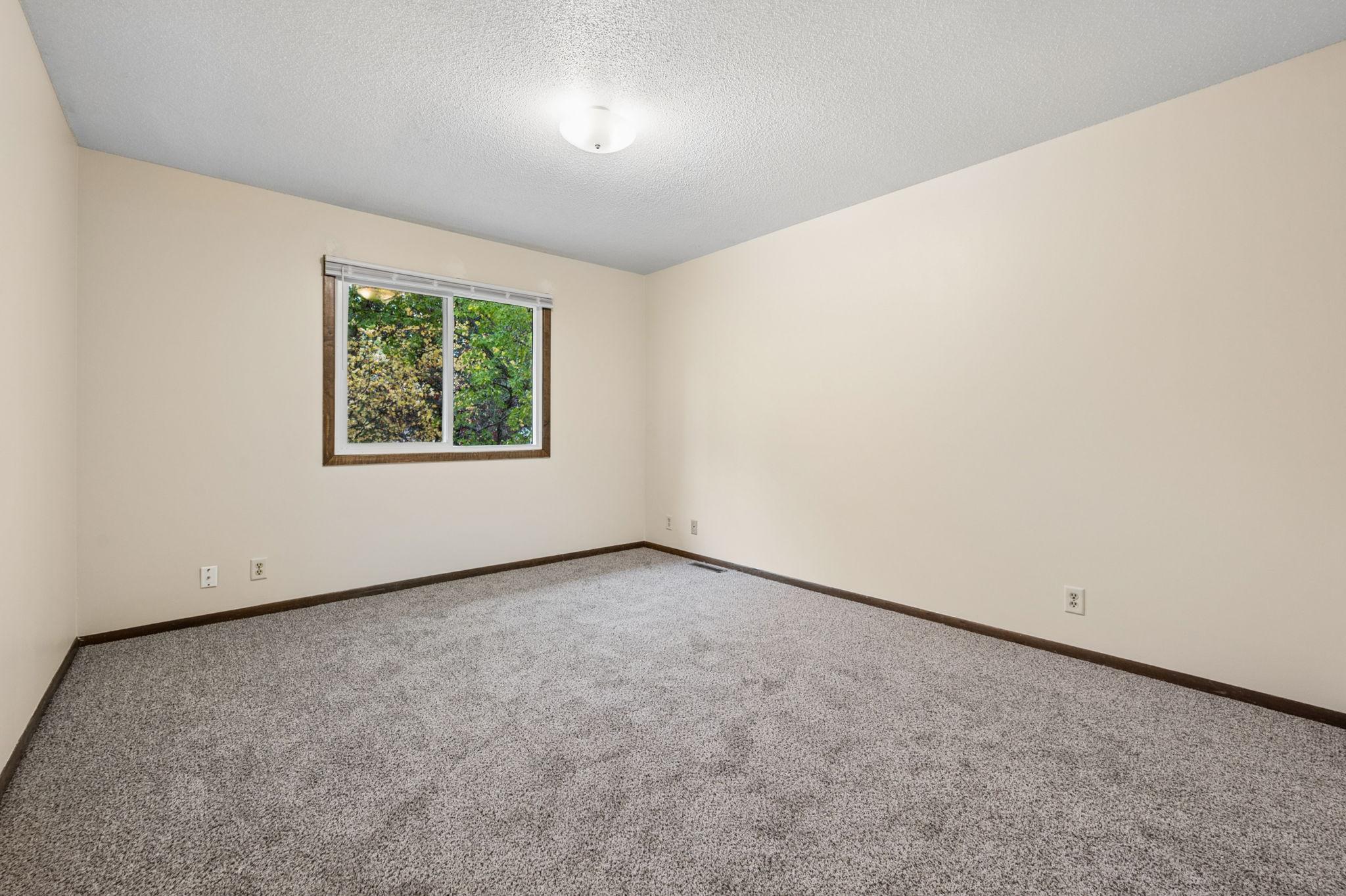 View of Residential Income at 1460 Meadow Lane, Maple Plain MN 55359, Maple Plain (15 of 40) - Mike Wilen | Minnesota Team Real Estate