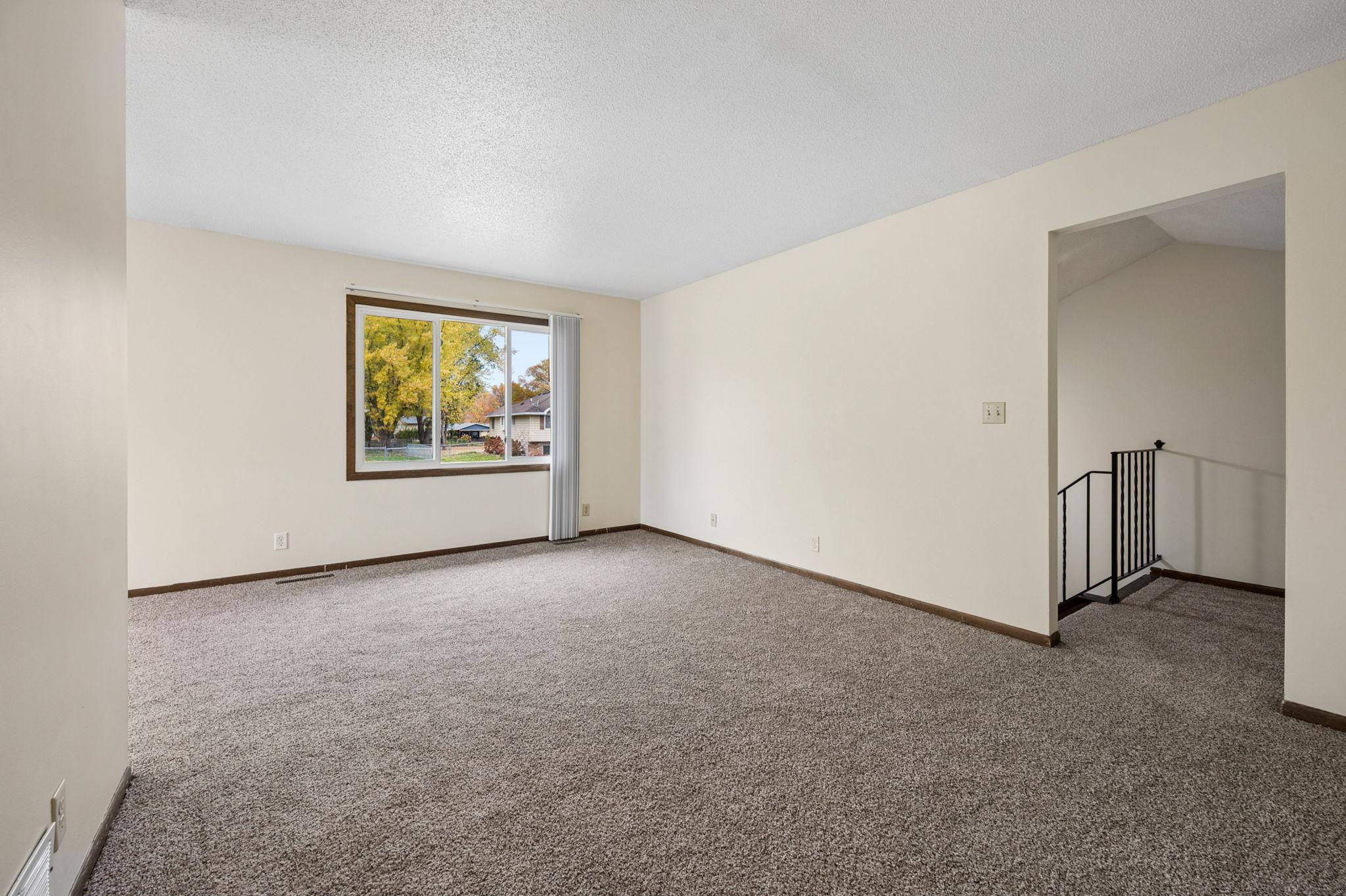 View of Residential Income at 1460 Meadow Lane, Maple Plain MN 55359, Maple Plain (10 of 40) - Mike Wilen | Minnesota Team Real Estate