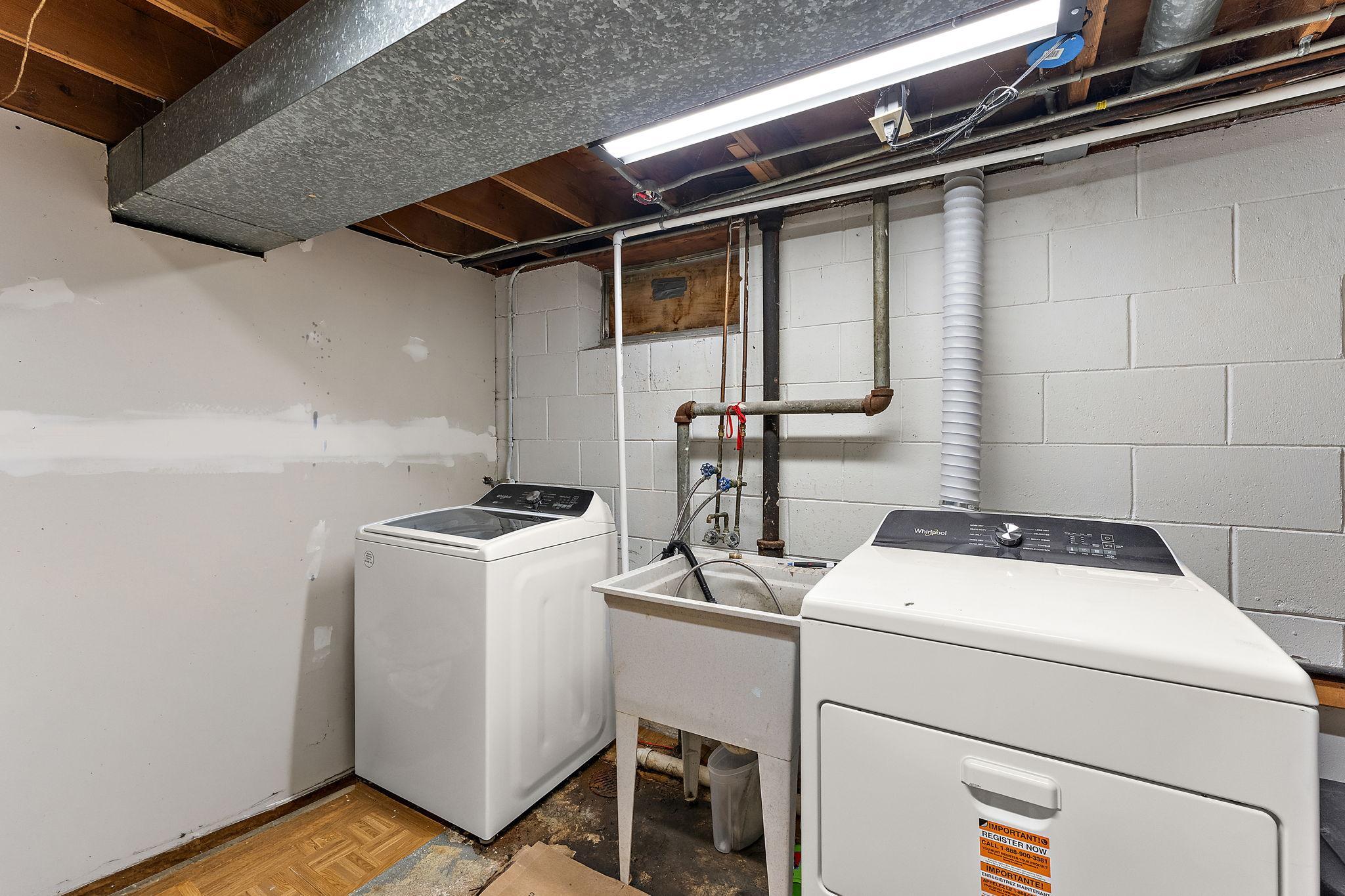 View of Residential at 828 Deppe Street, West Saint Paul MN 55118, West Saint Paul (21 of 27) - Mike Wilen | Minnesota Team Real Estate