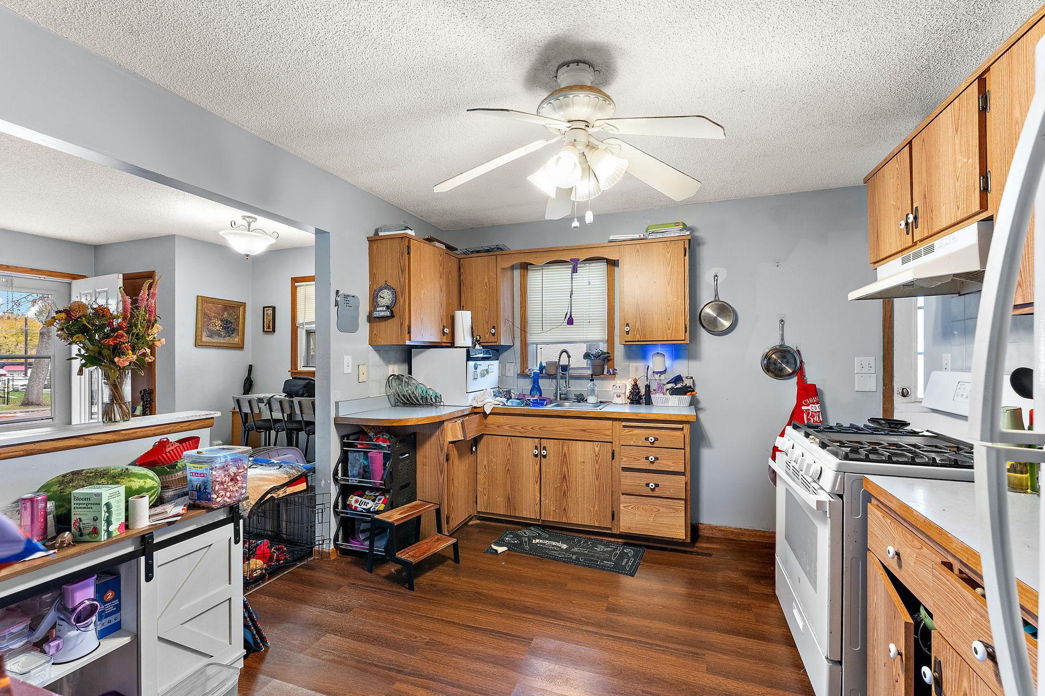 View of Residential at 828 Deppe Street, West Saint Paul MN 55118, West Saint Paul (8 of 27) - Mike Wilen | Minnesota Team Real Estate