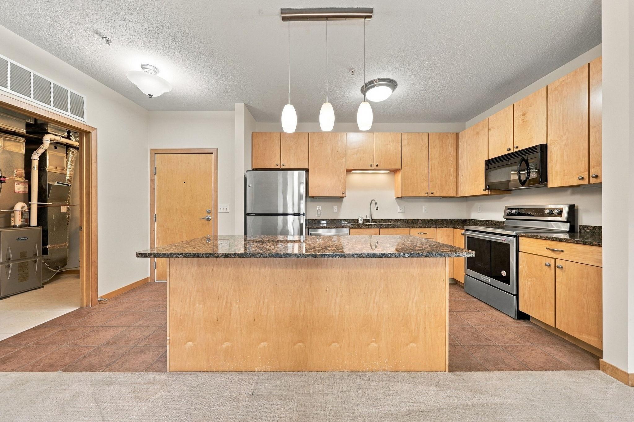 View of Residential at 2201 Village Lane #A314, Bloomington MN 55431, Bloomington (33 of 40) - Mike Wilen | Minnesota Team Real Estate