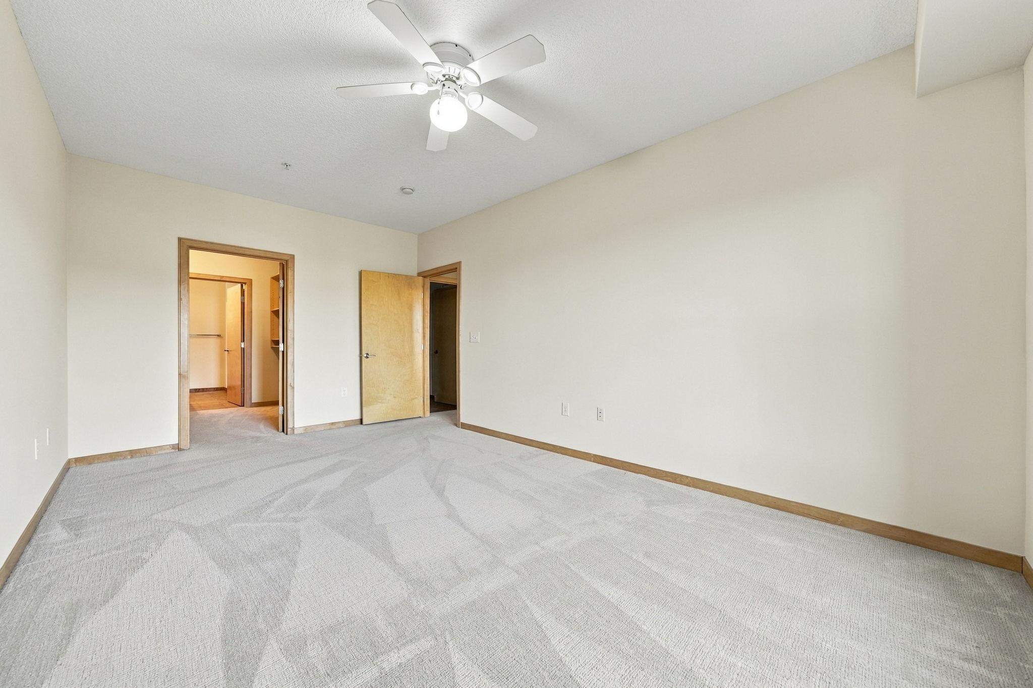 View of Residential at 2201 Village Lane #A314, Bloomington MN 55431, Bloomington (30 of 40) - Mike Wilen | Minnesota Team Real Estate