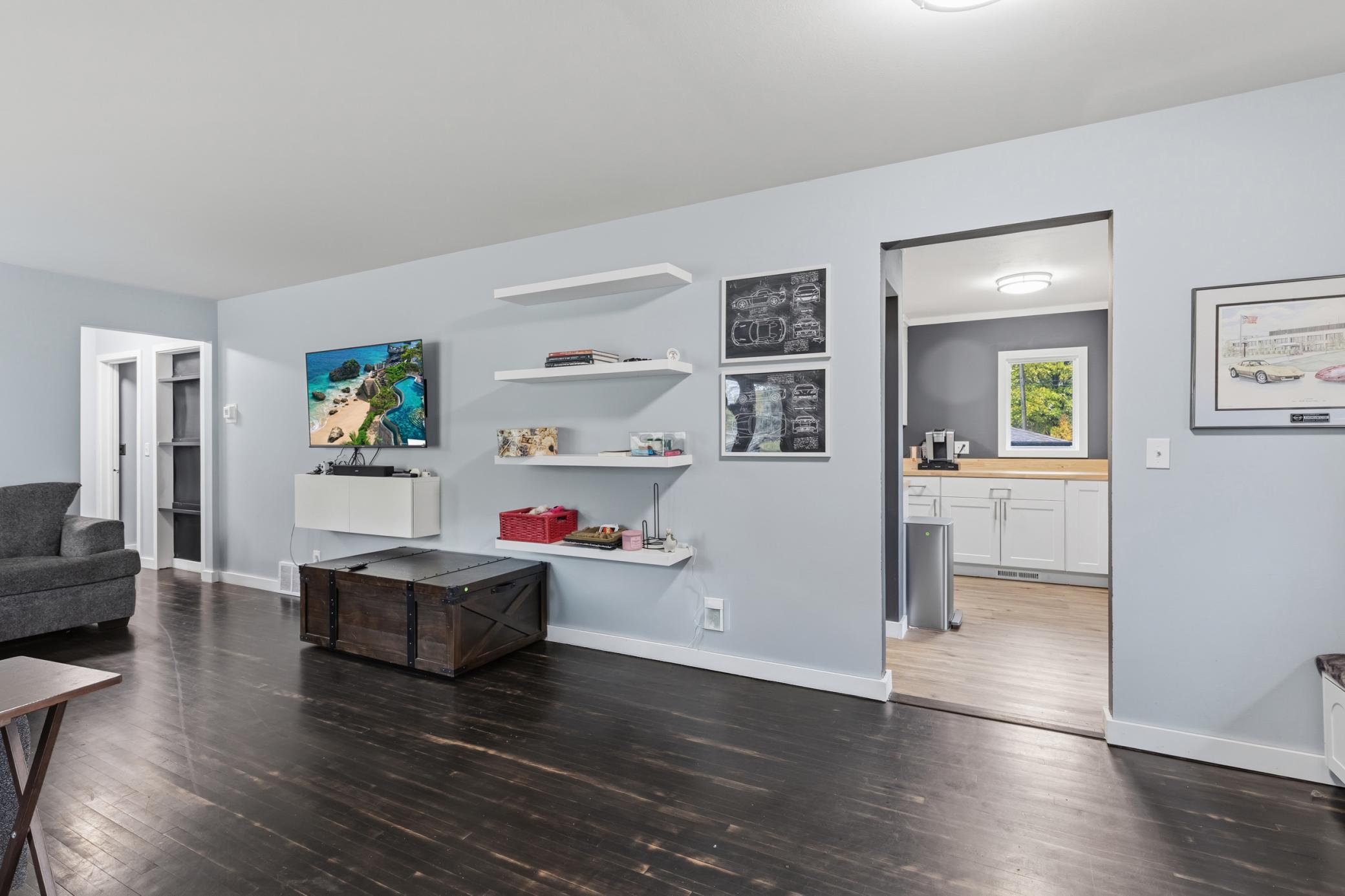 View of Residential at 10000 Colfax Avenue, Bloomington MN 55431, Bloomington (4 of 28) - Mike Wilen | Minnesota Team Real Estate