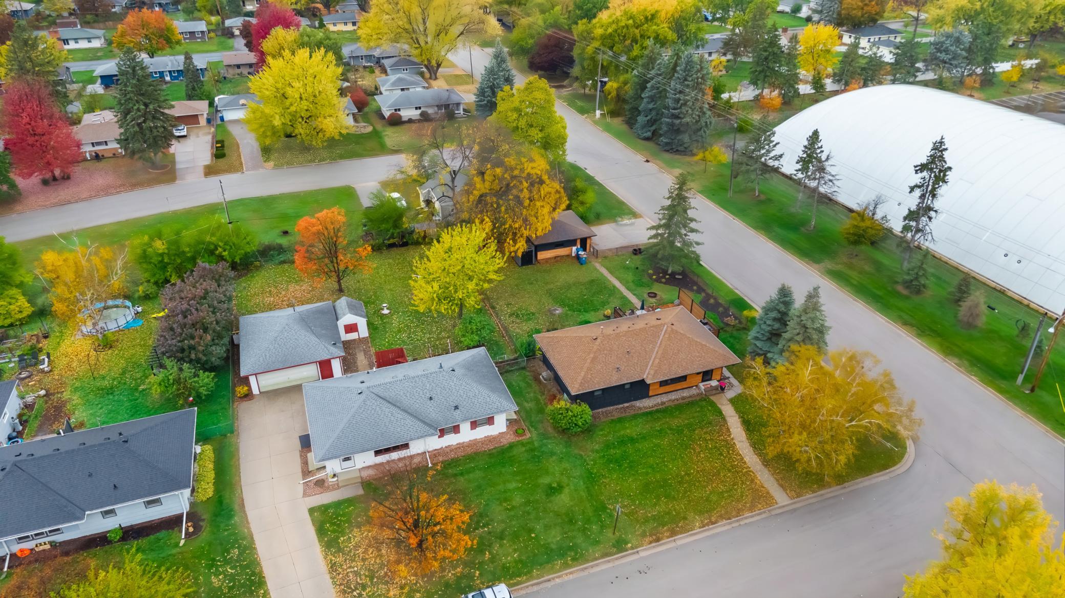 View of Residential at 10000 Colfax Avenue, Bloomington MN 55431, Bloomington (24 of 28) - Mike Wilen | Minnesota Team Real Estate